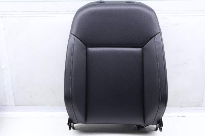 Upper Seat Backrest Cushion Assembly 3CN881805M main product photo