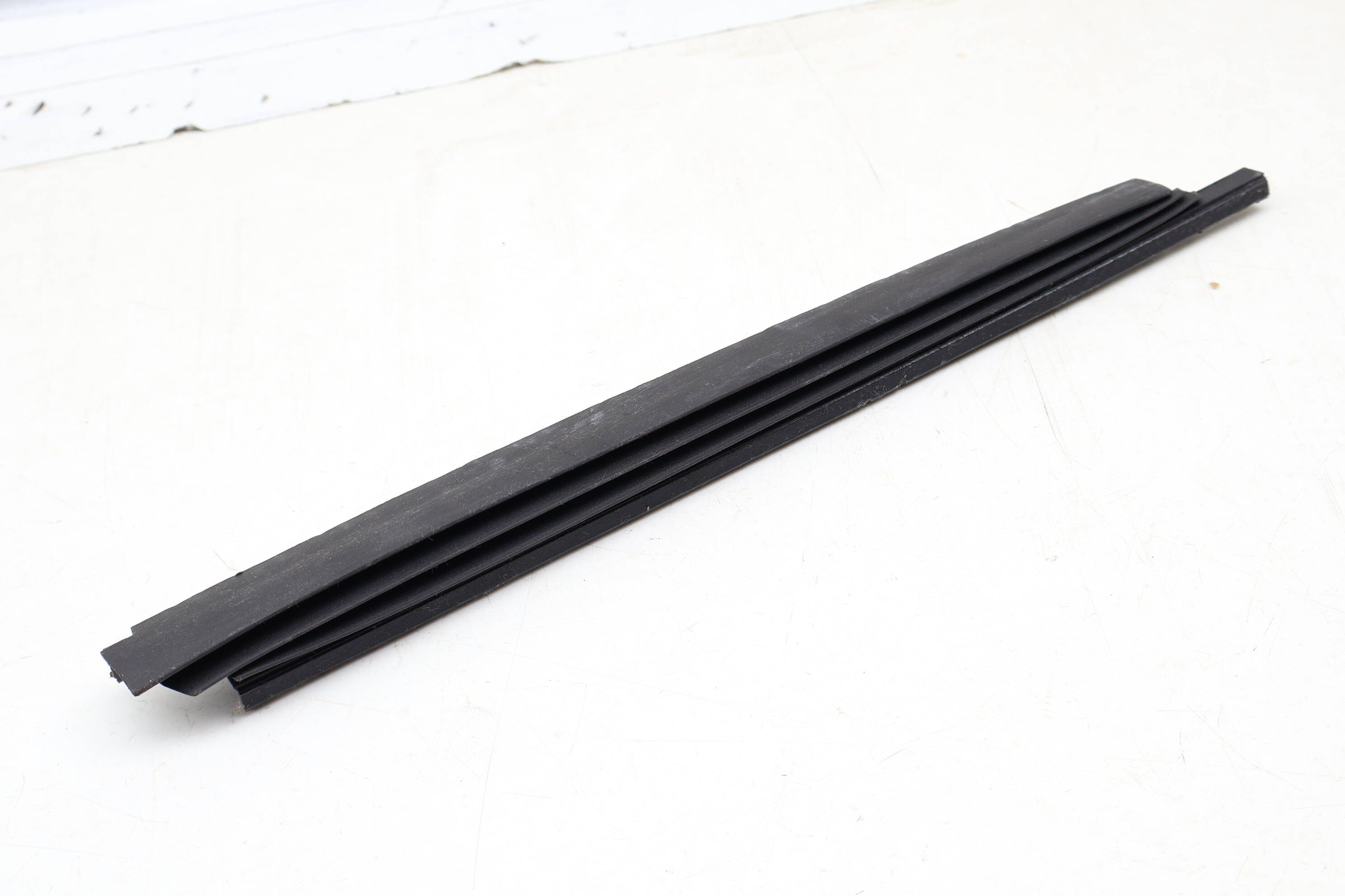 Sunroof / Sun Roof Trim Cover 8D9877781A