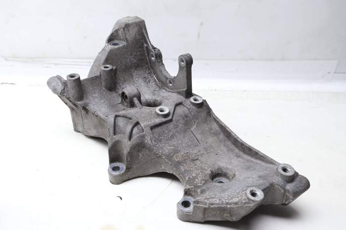 Ac Compressor / Steering Pump / Alternator Bracket 06D903143D main product photo