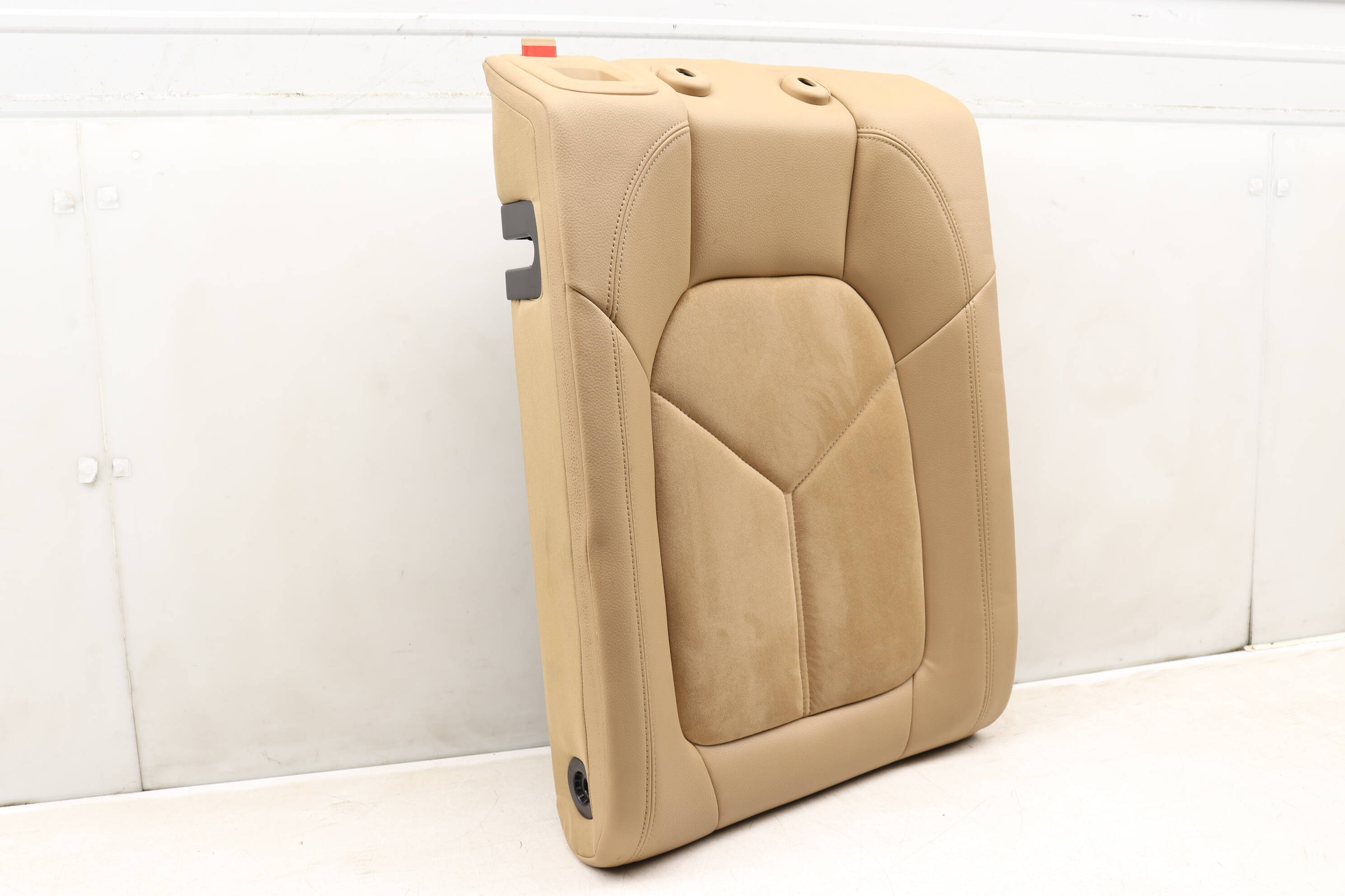 Upper Seat Backrest Cushion 95B885806