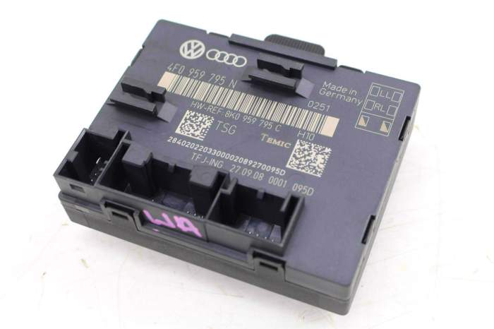 Door Control Module / Unit 8K0959795C main product photo