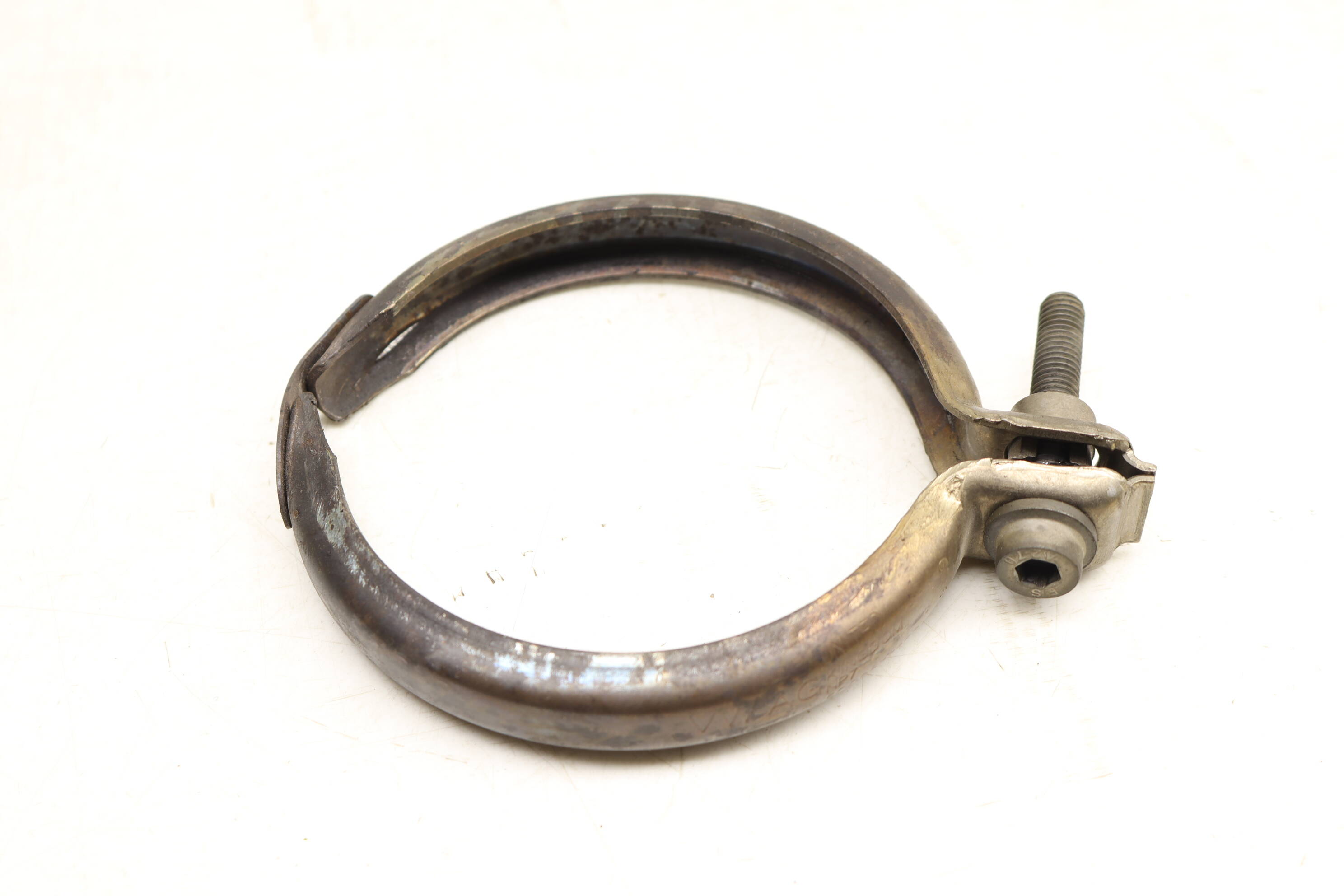 Exhaust Pipe Clamp 5Q0253725C
