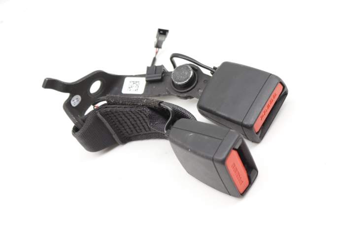 Double Seat Belt Buckle / Receiver 72117442030 main product photo