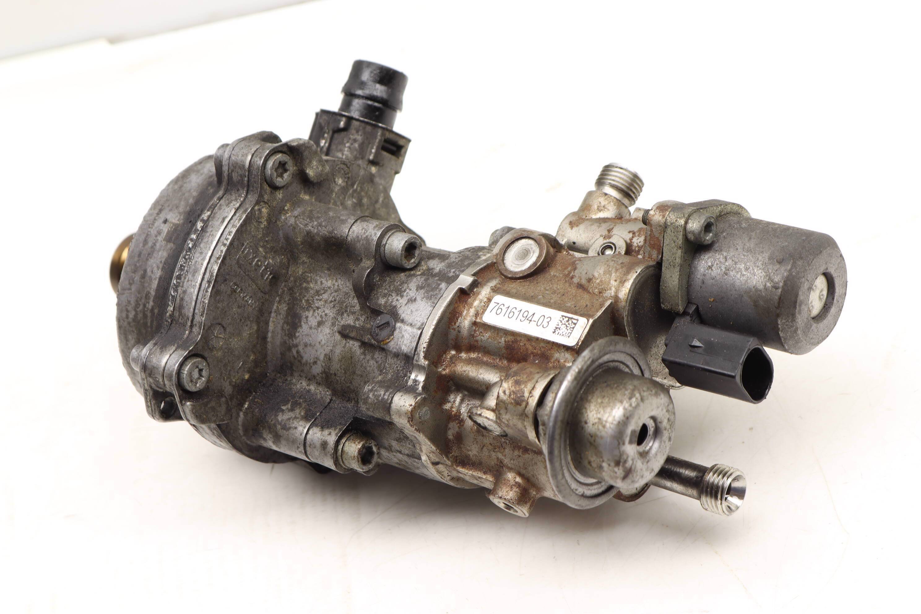 Vacuum Pump 11667519458