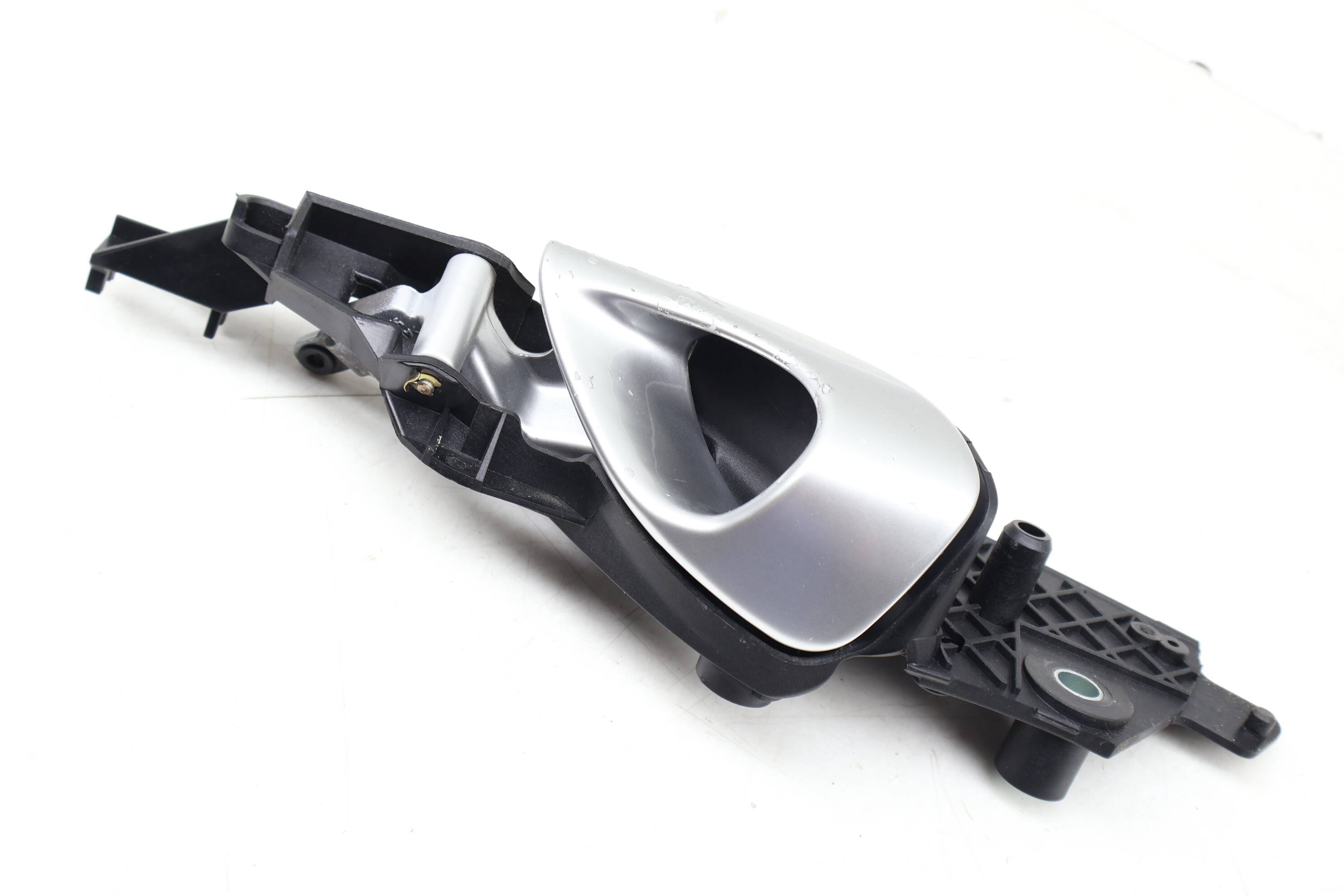 Interior Door Handle / Release 98655537102