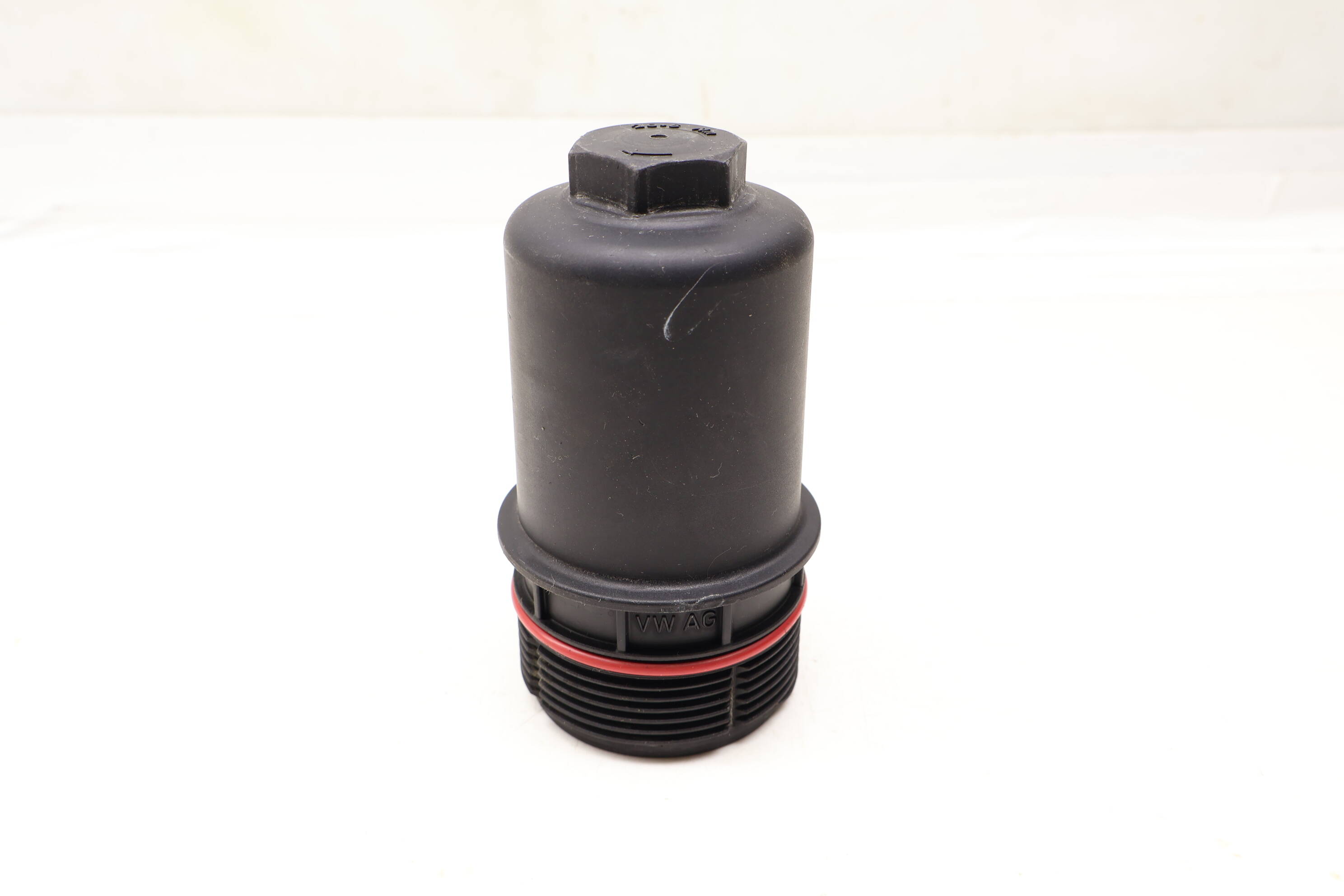 Engine Oil Filter Housing 06L115401J