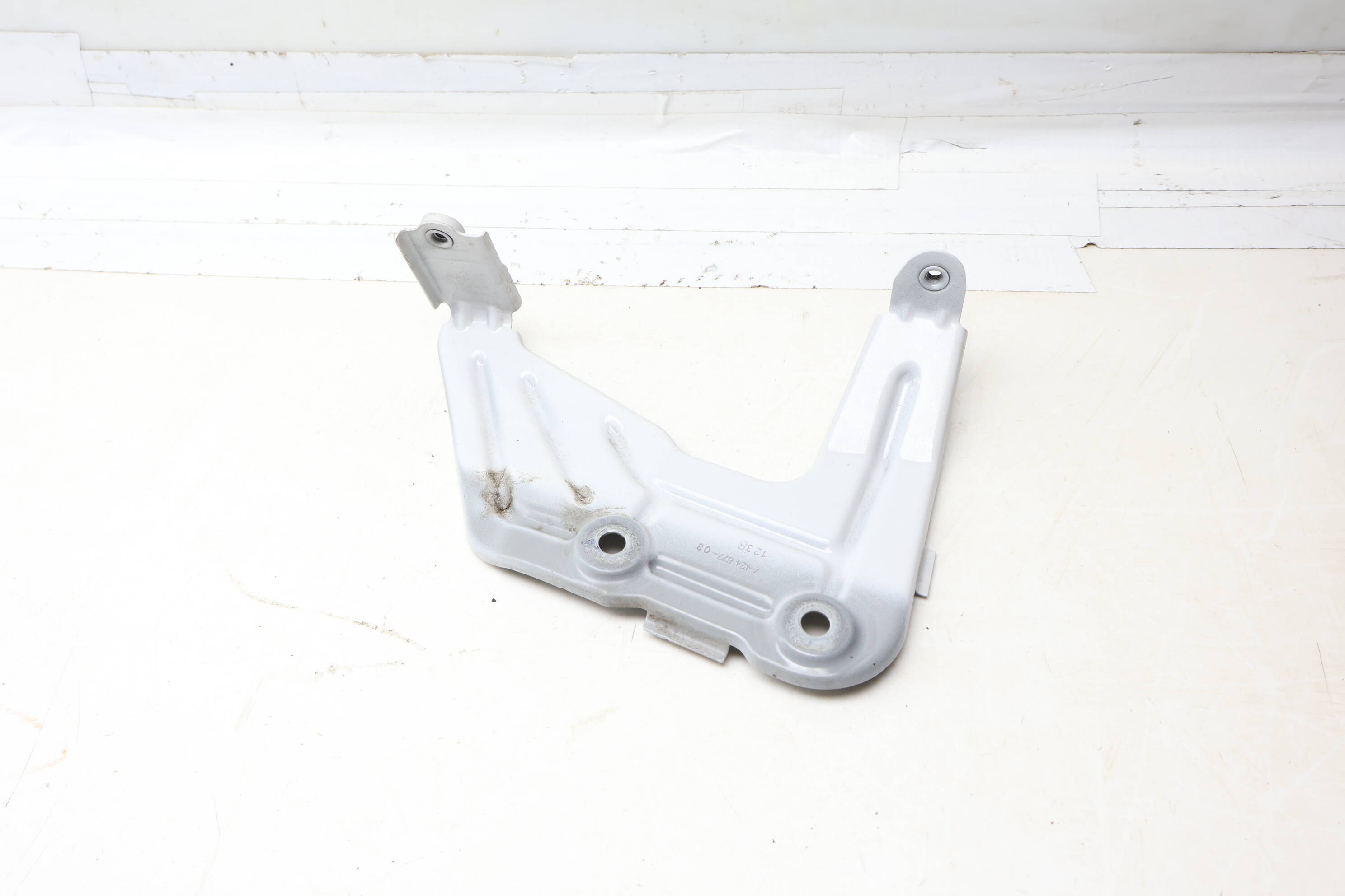 Fender Mount Bracket 41357424677