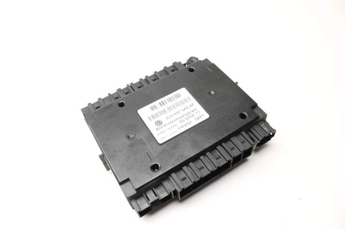 Onboard / Body Control Module / Bcm 7L6937049AF main product photo