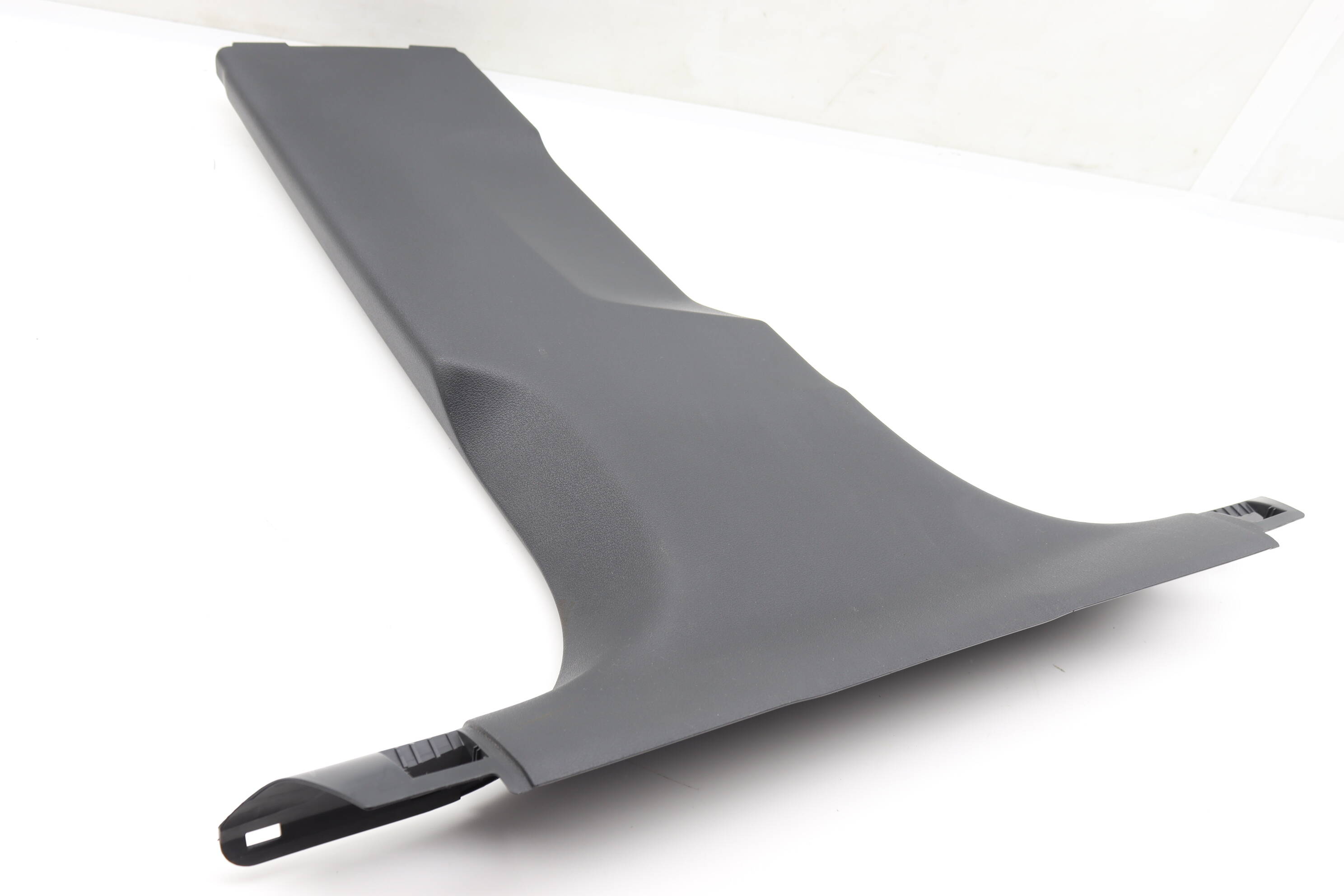 Lower B Pillar Trim / Panel 8W0867239A