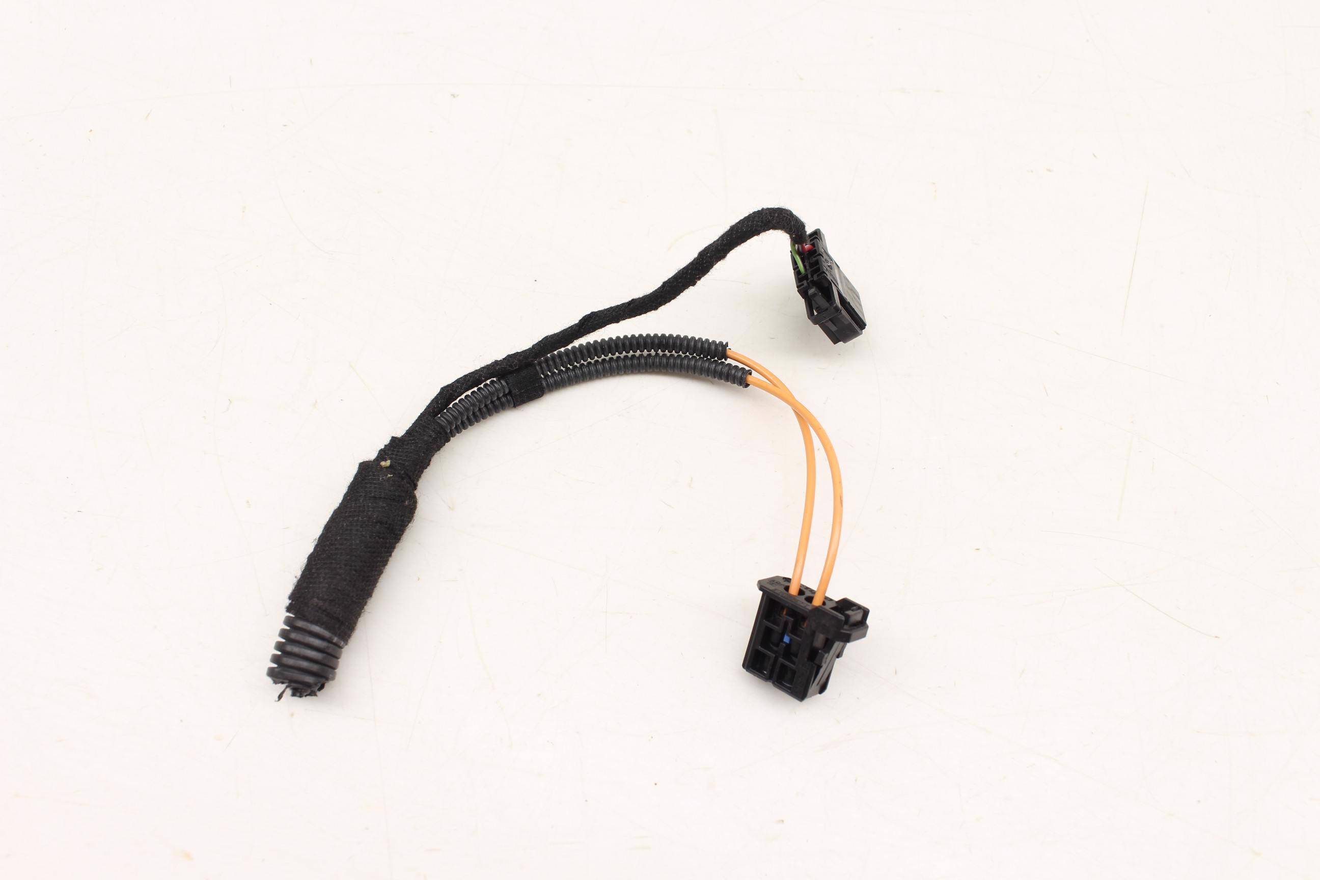 Sirius Satellite Radio Module Wiring Harness / Connector
