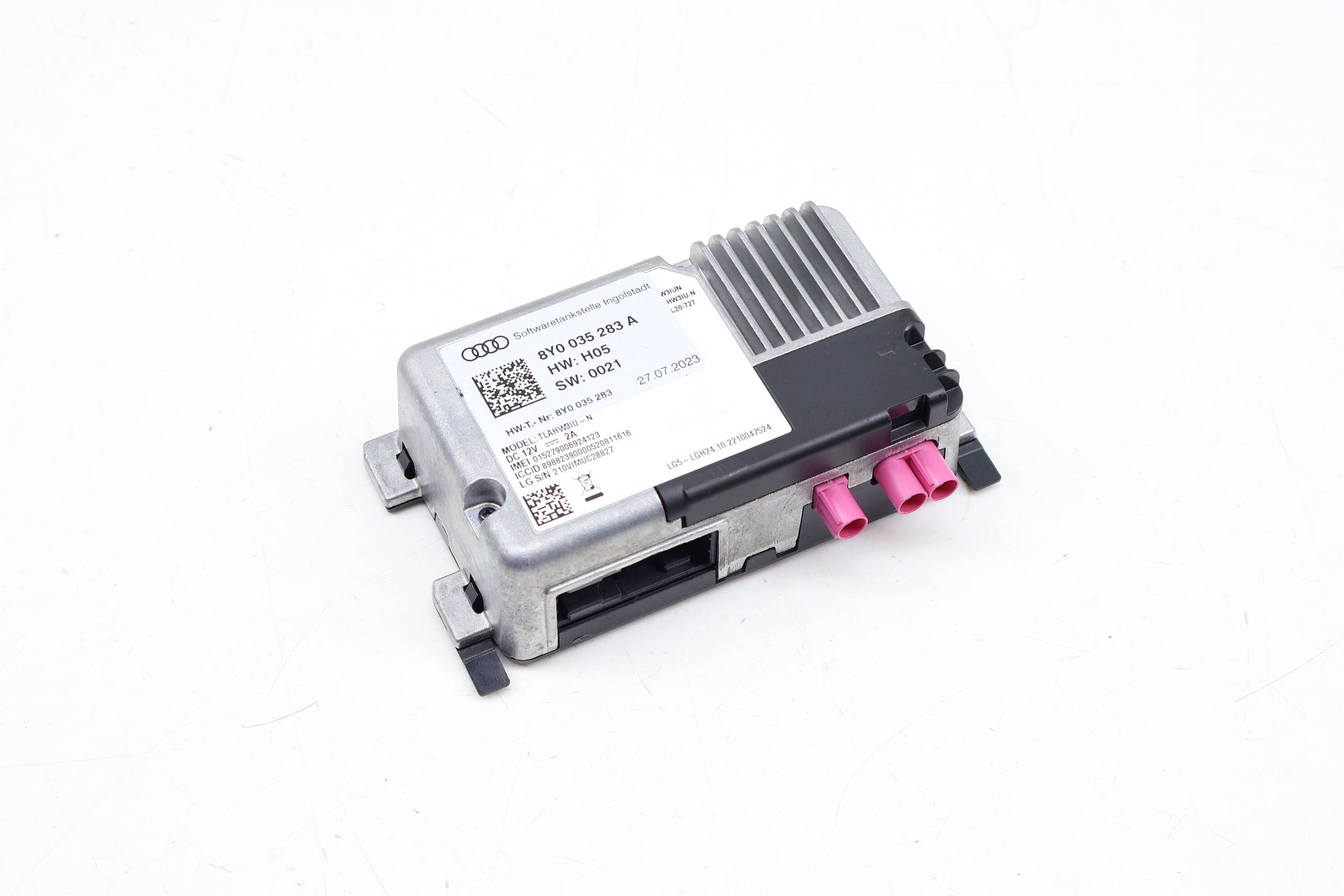 Online Services / Phone Control Module 8Y0035283A