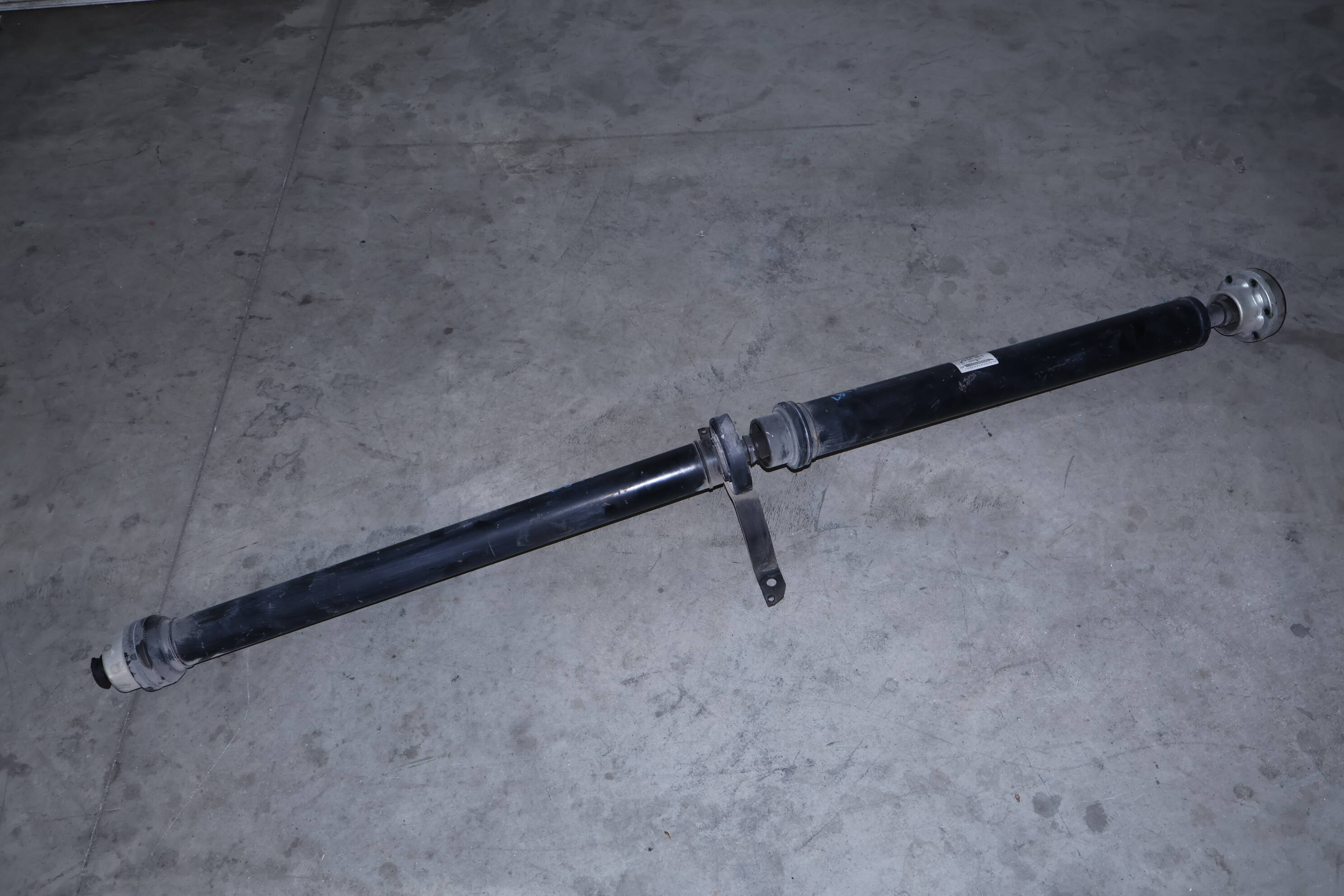Driveshaft / Propeller Shaft 8T0521101S