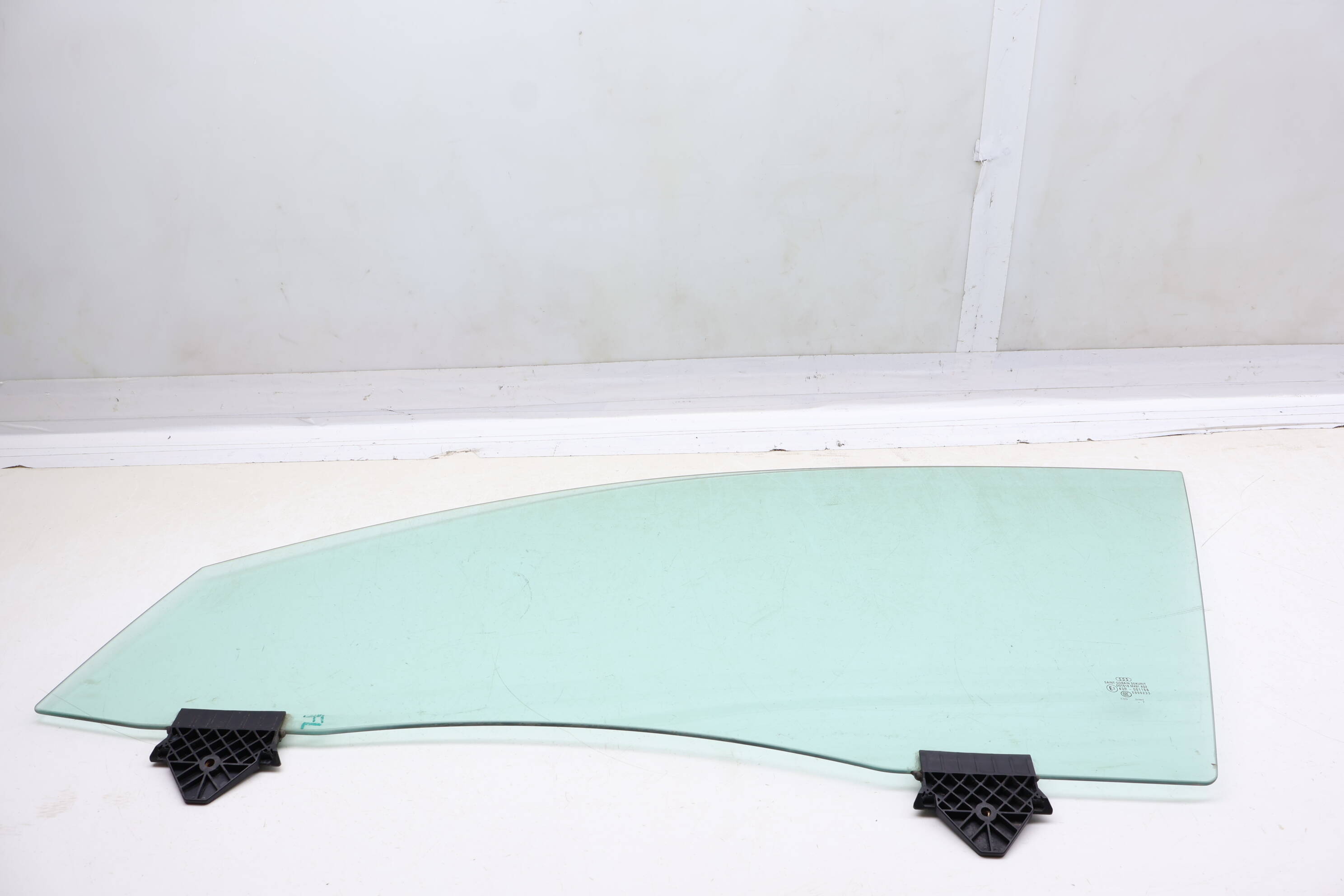 Door Window Glass 4E0845021F