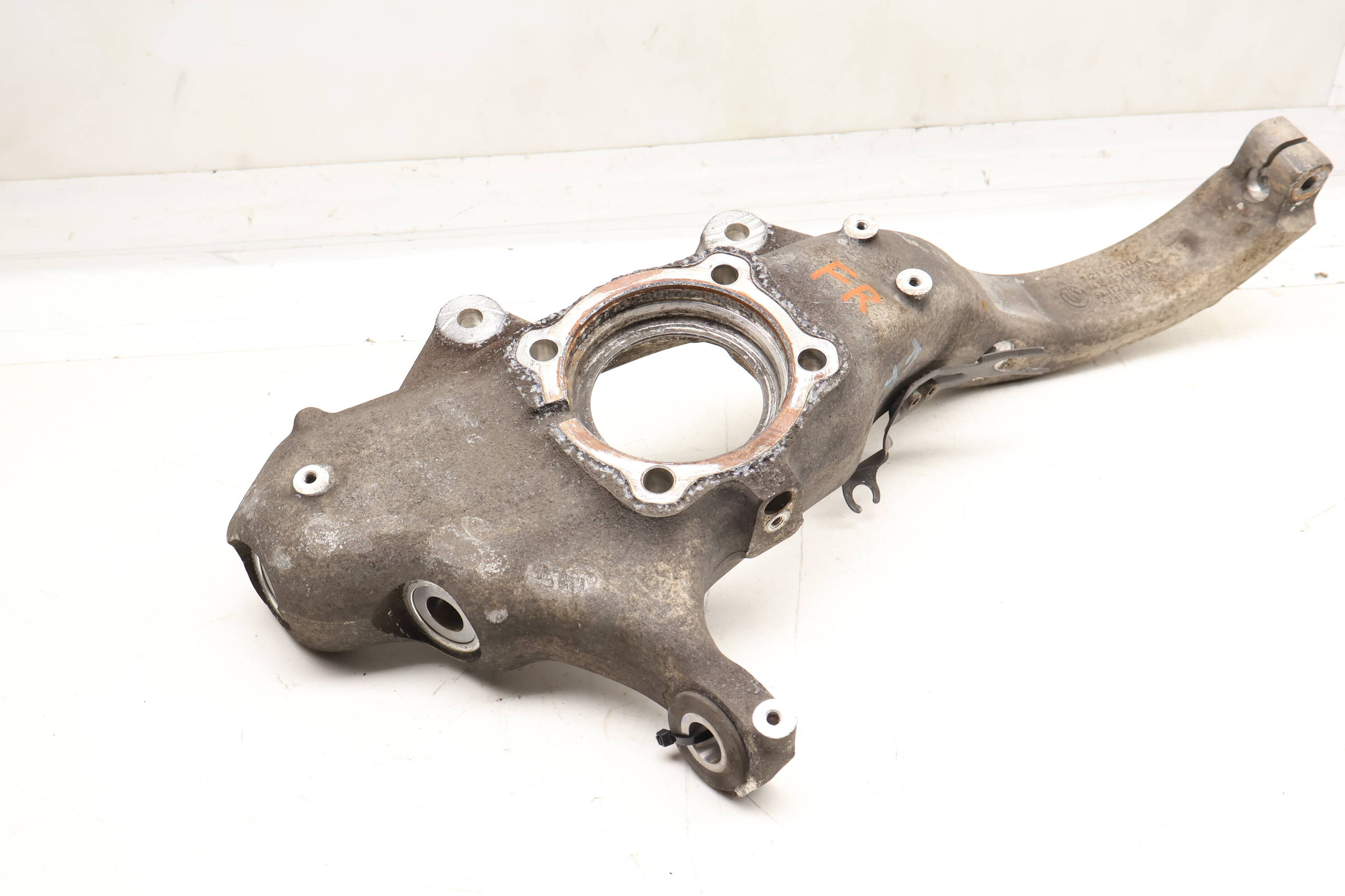 Spindle Knuckle / Wheel Bearing Housing 31216773784