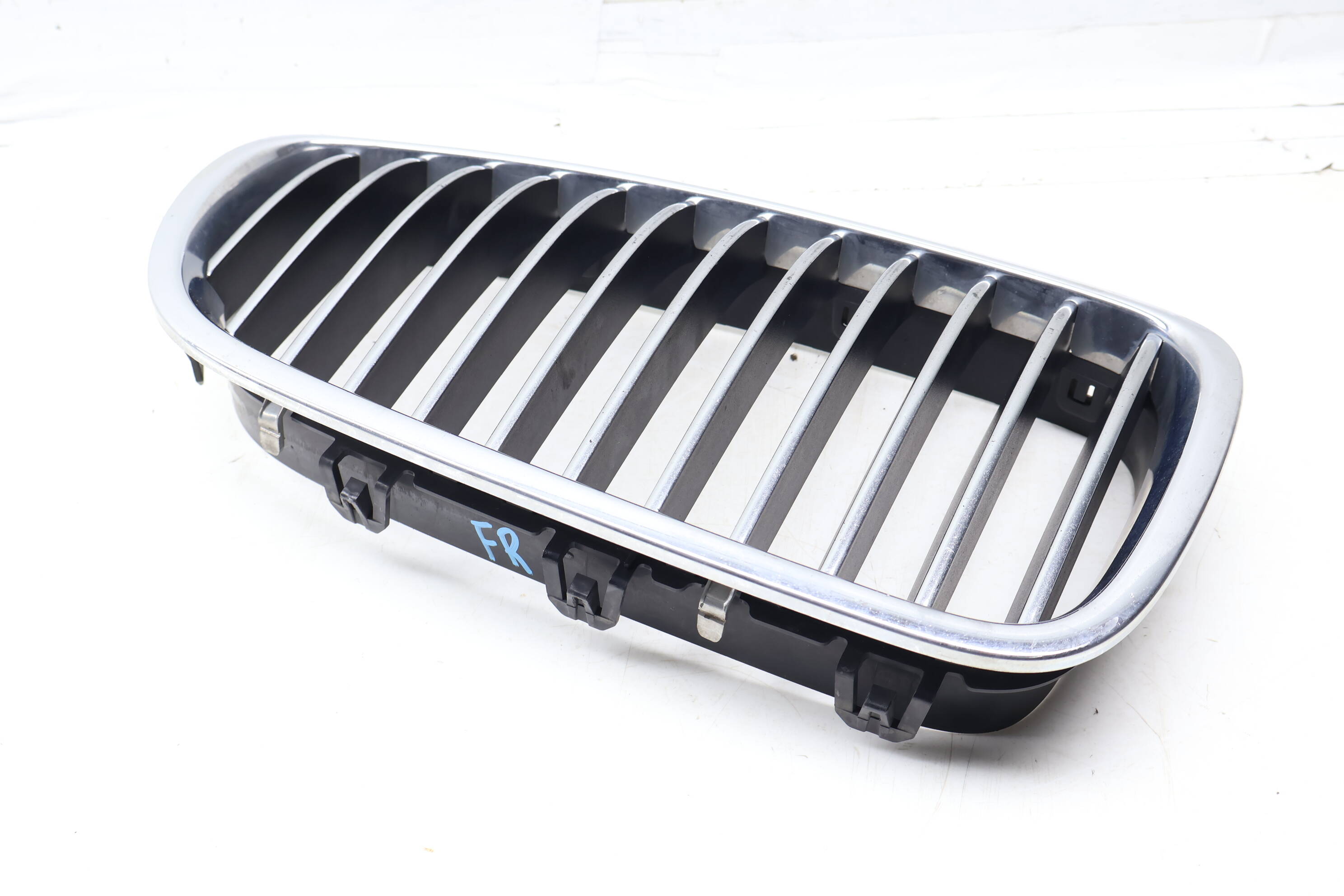 Bumper Grille 51137200728