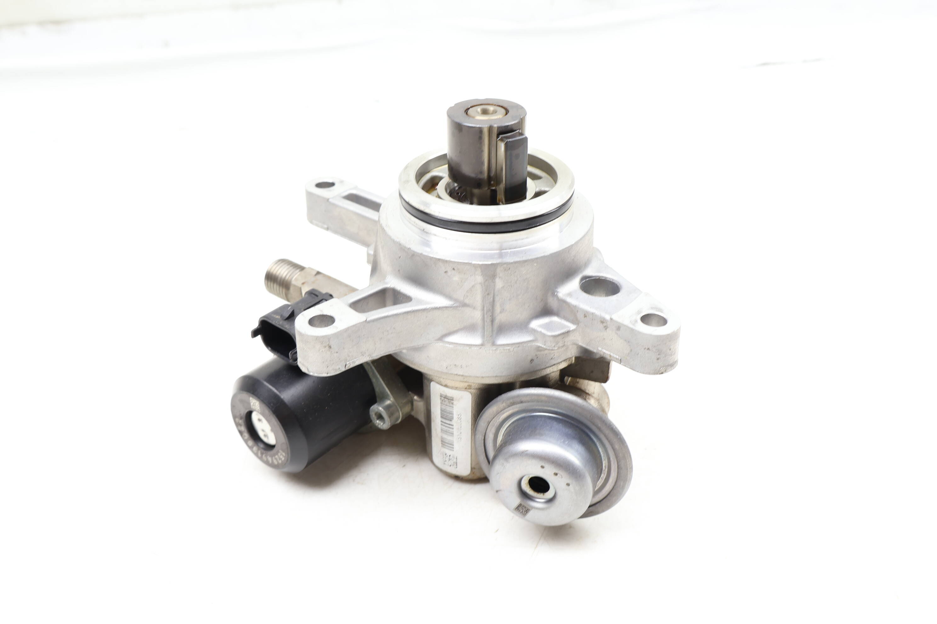 High Pressure Fuel Pump / Hpfp 94811031525