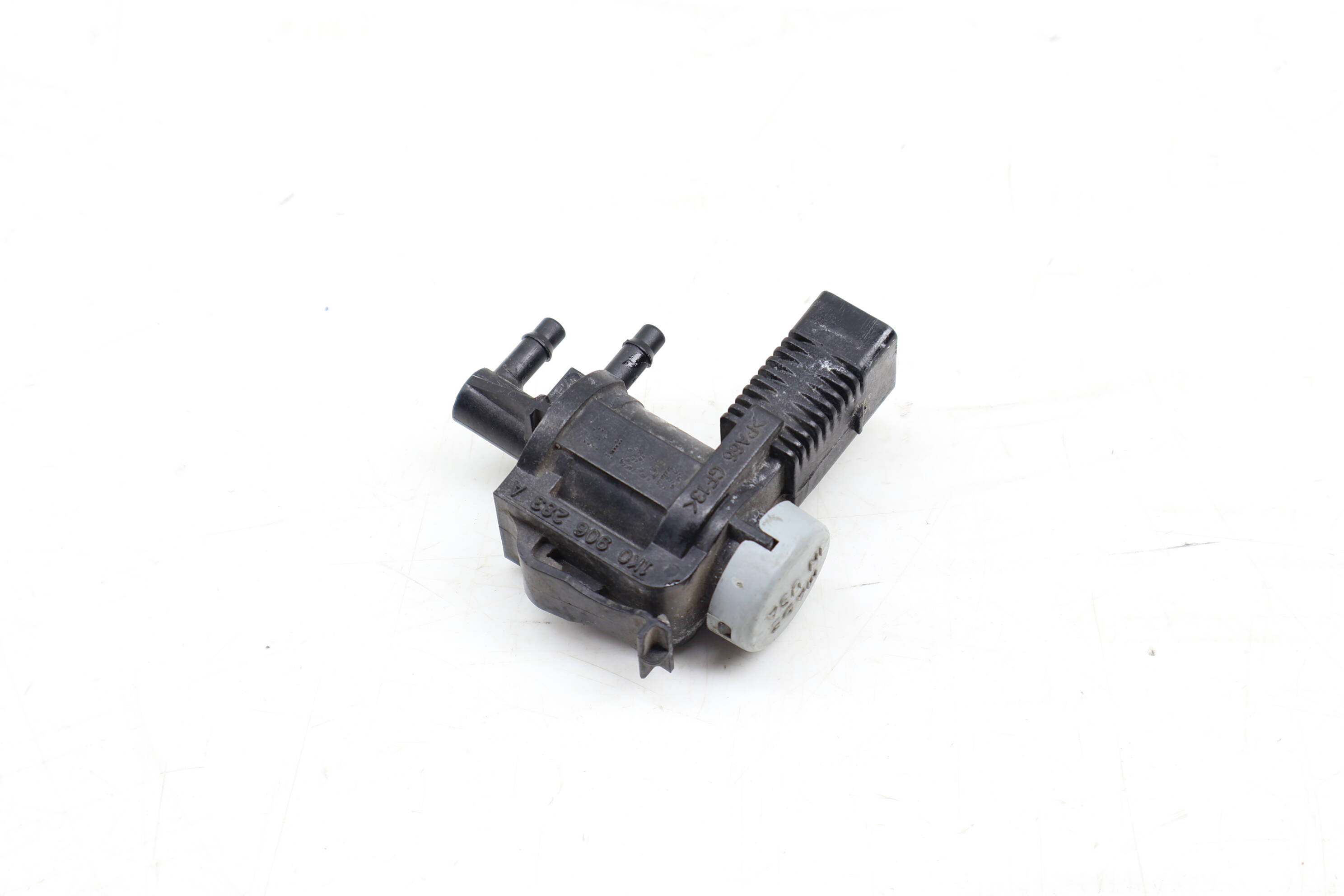 Vacuum Solenoid Valve 1K0906283A 95560528310