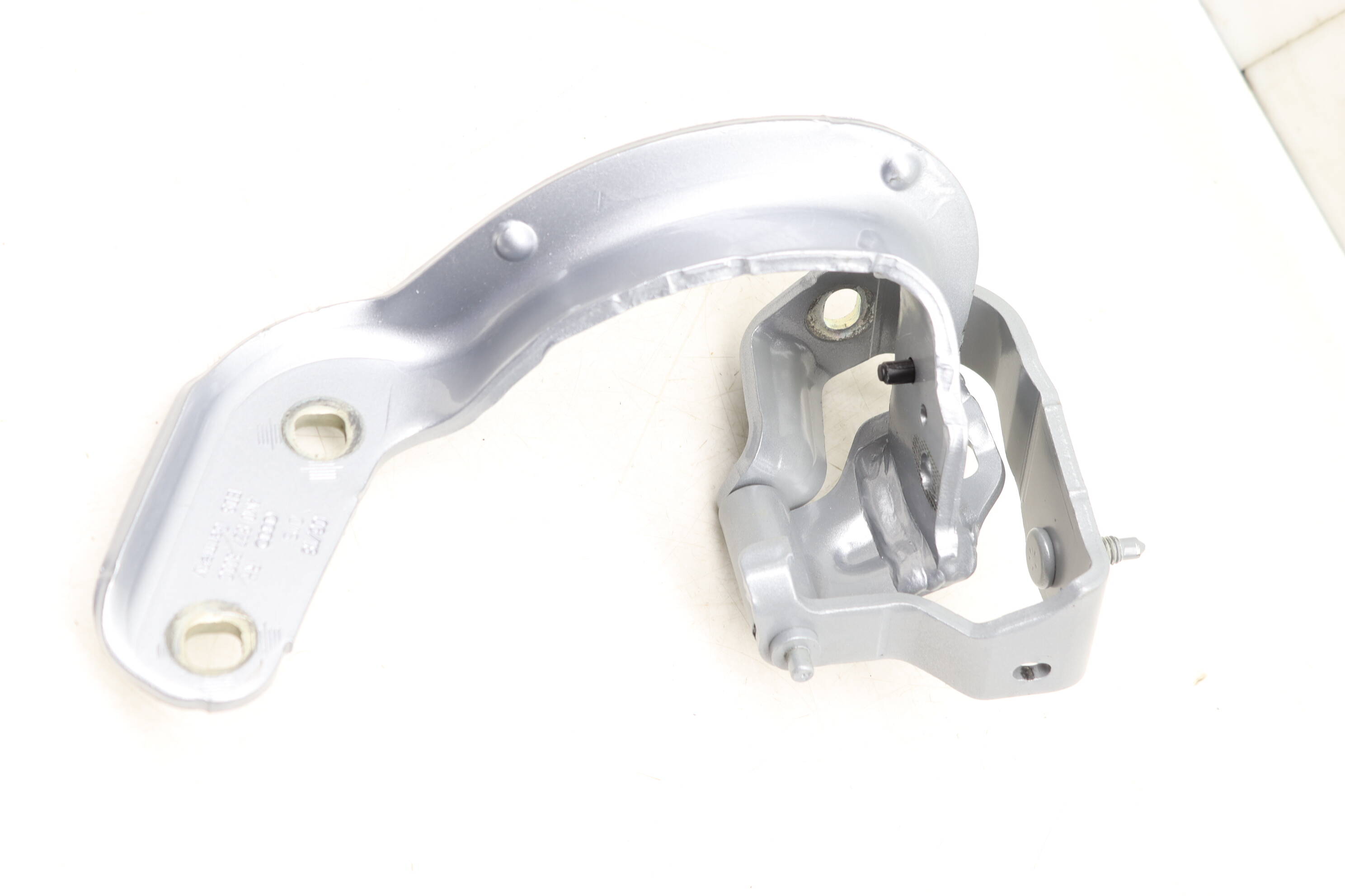 Hatch / Trunk Hinge 4M0827300C