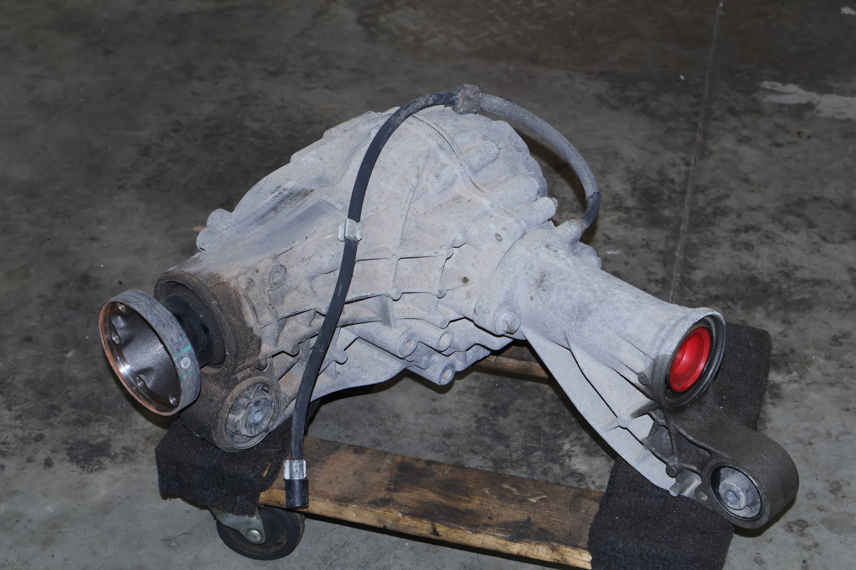 Axle Differential / Diff (3.45) 1663300300