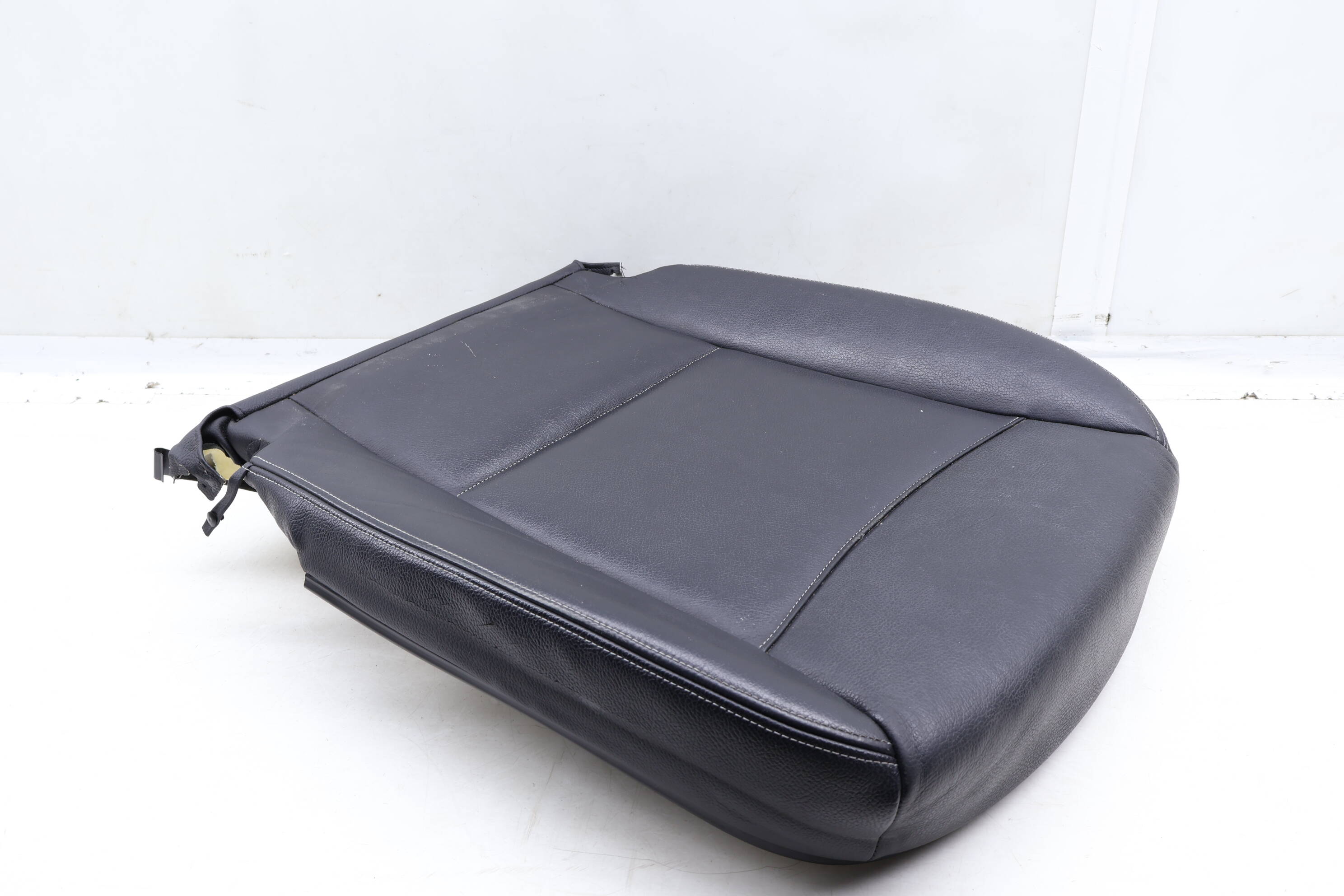 Lower Seat Bottom Cushion (Leather) 52107255644