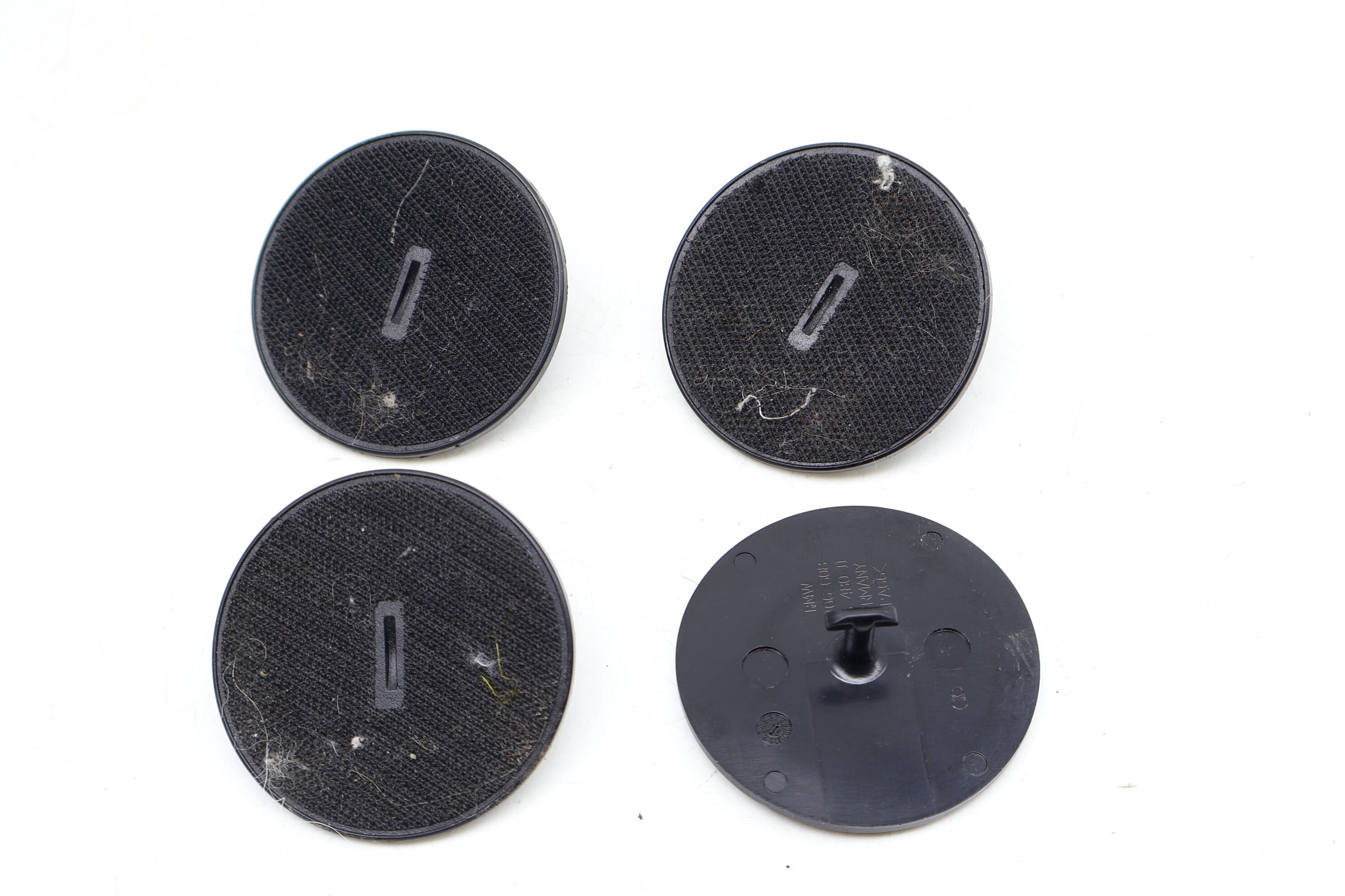 Carpet Floor Mat Fastener / Mount Set (4) 07149166608