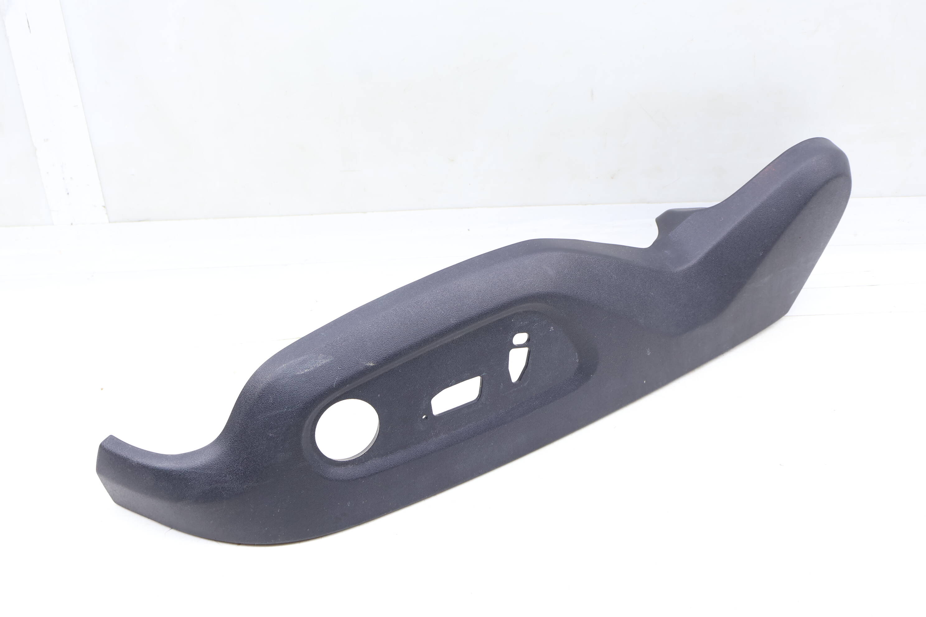 Outer Seat Switch Trim / Panel 8J0881325C