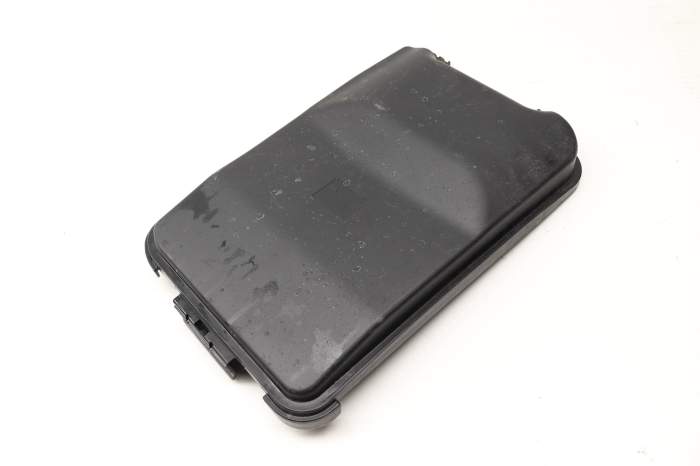 Battery Cover 8U0915443 main product photo