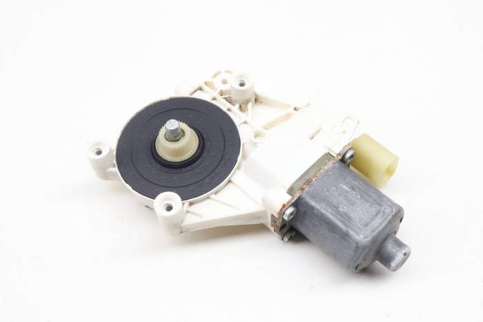Window Lifter Motor 67627046034 main product photo