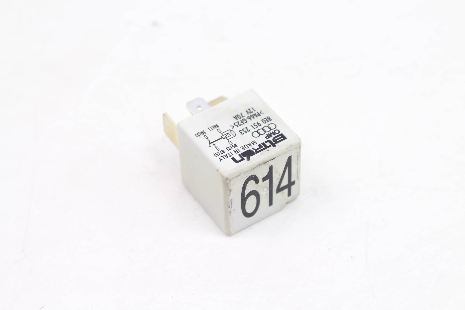 Multifunction Relay # 614 8E0951253 95561502510