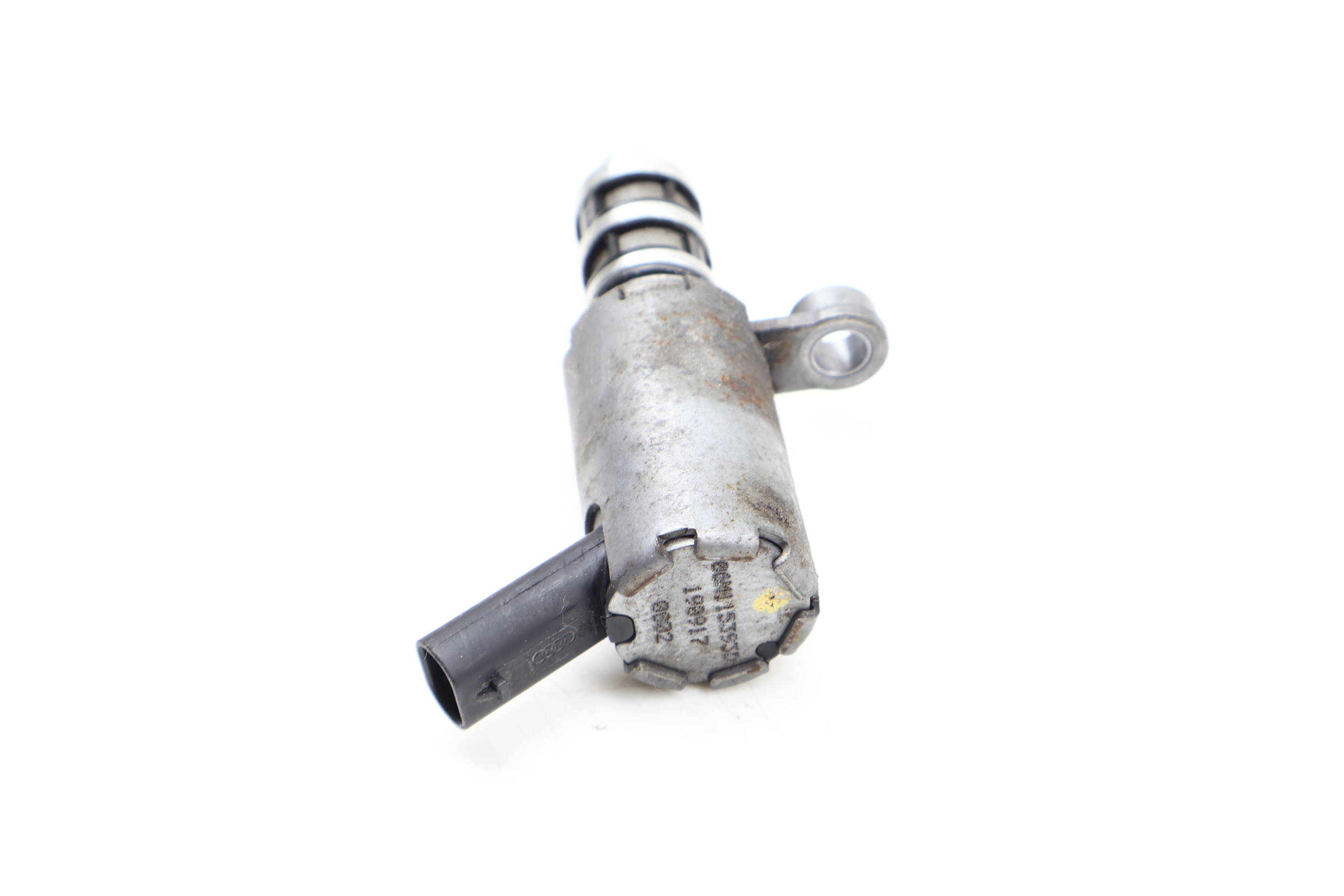 Engine Oil Pump Solenoid Valve 06M115393D 9A711539300