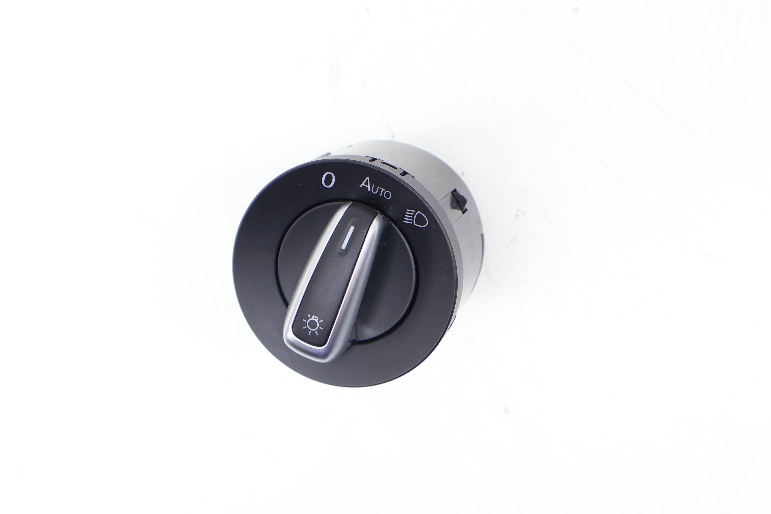 Headlight Switch / Dial 3C8941431D