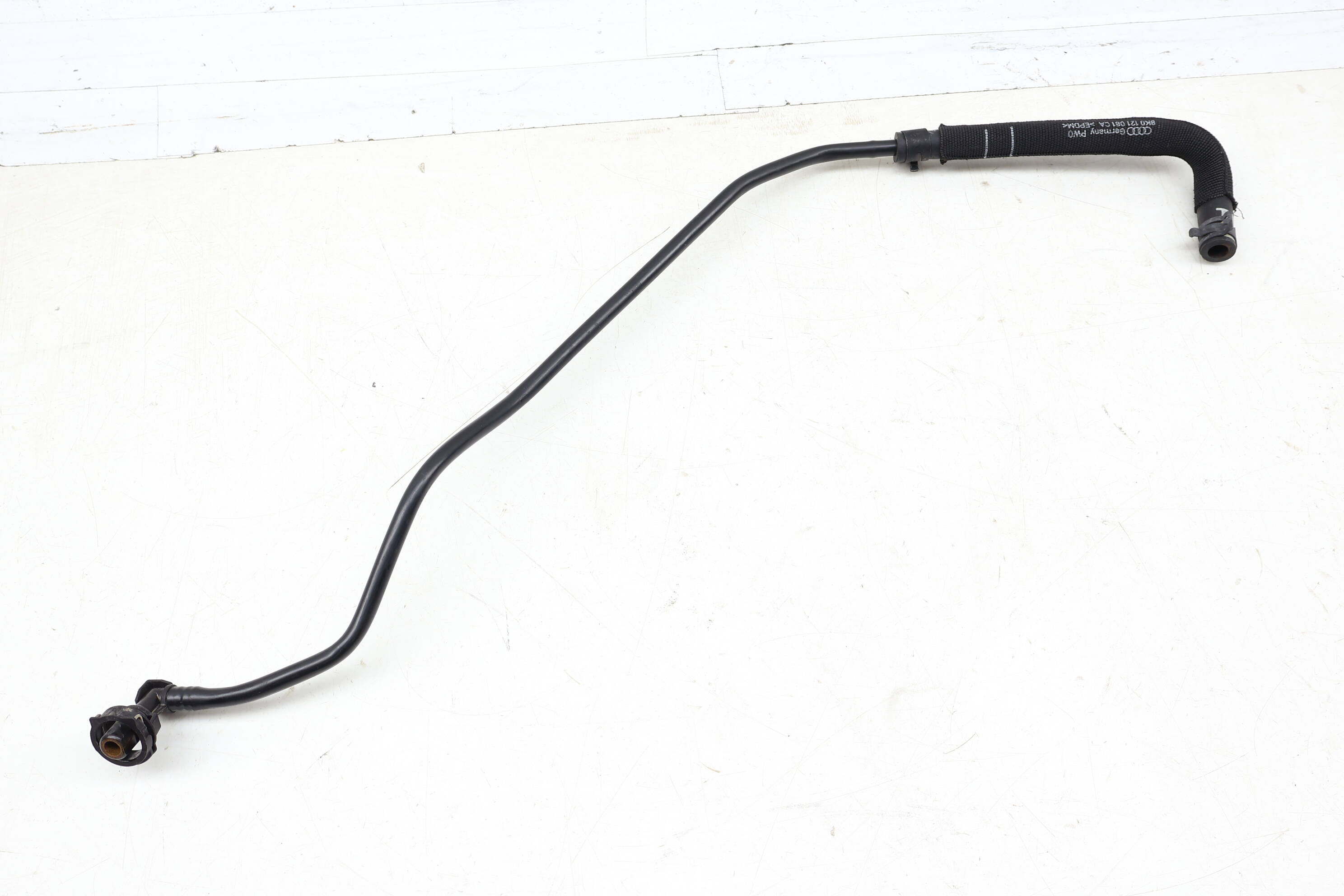 Coolant Hose / Line 8K0121081CA