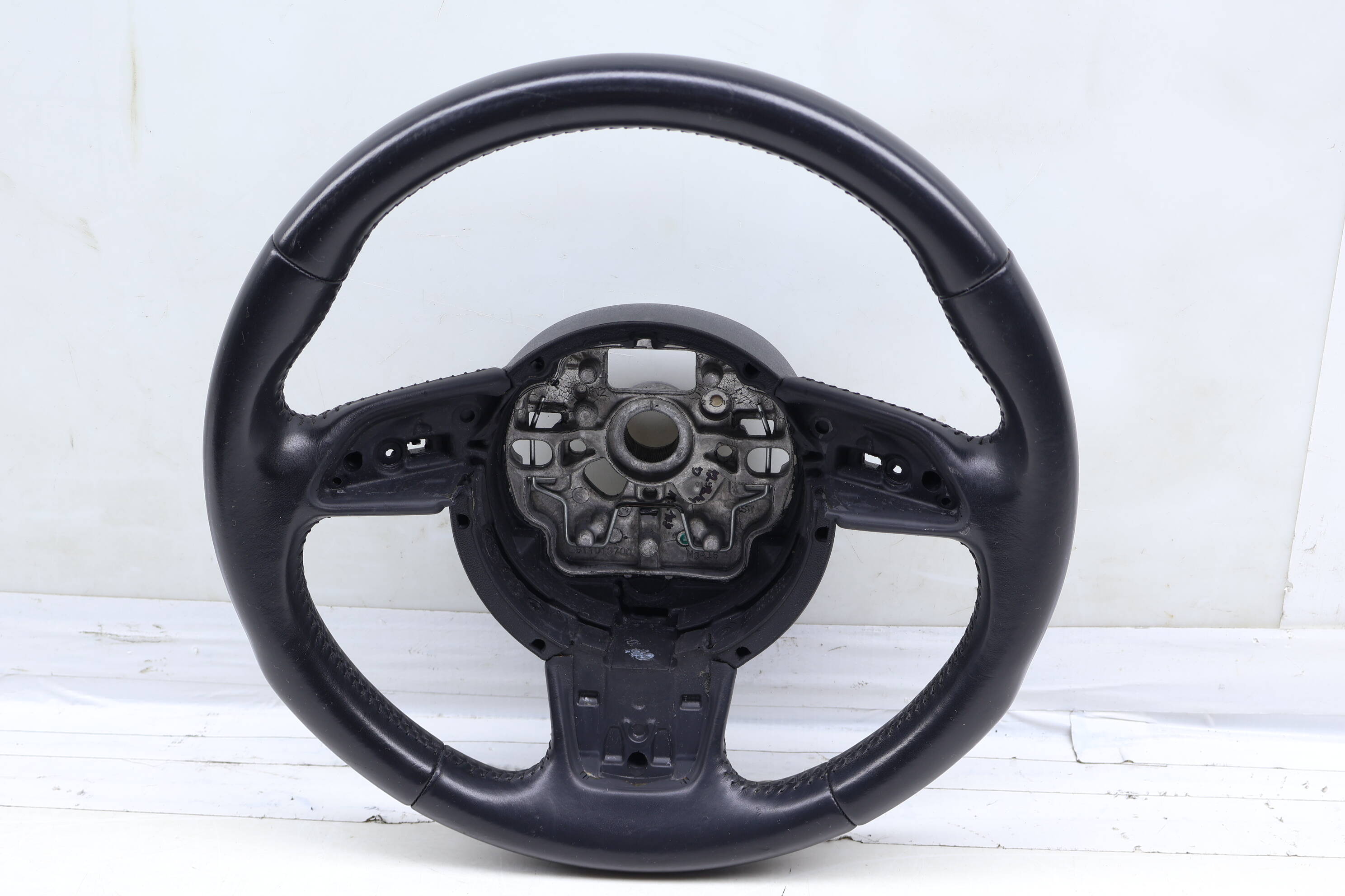3-Spoke Sport Steering Wheel 4G0419091S