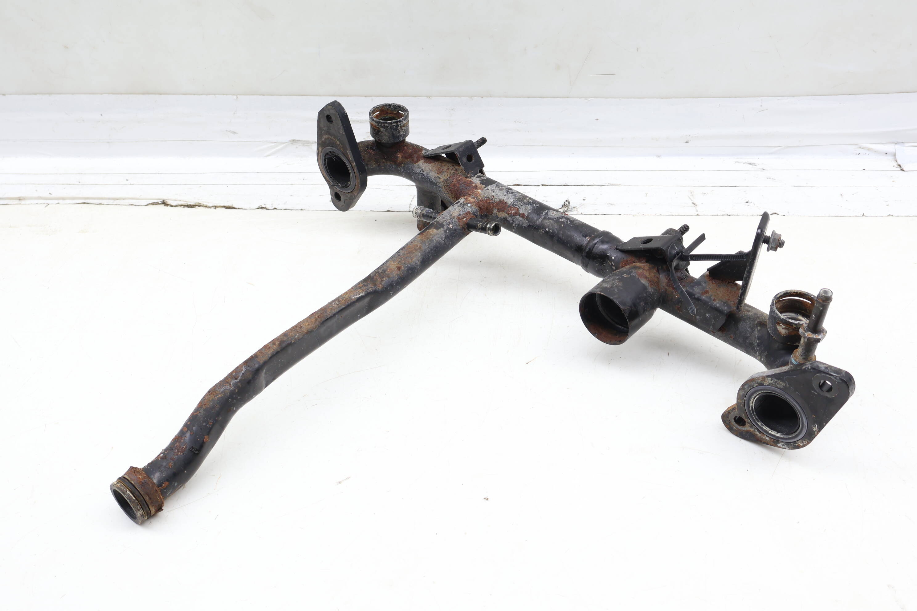 Coolant / Water Pipe / Tube 078121071CF