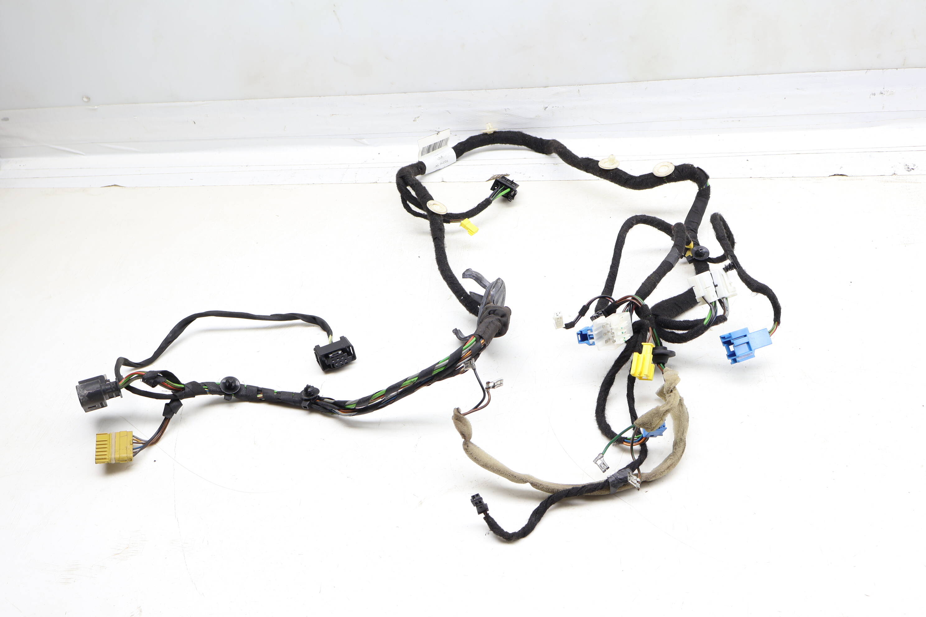 Bumper Wire / Wiring Harness 2214402008