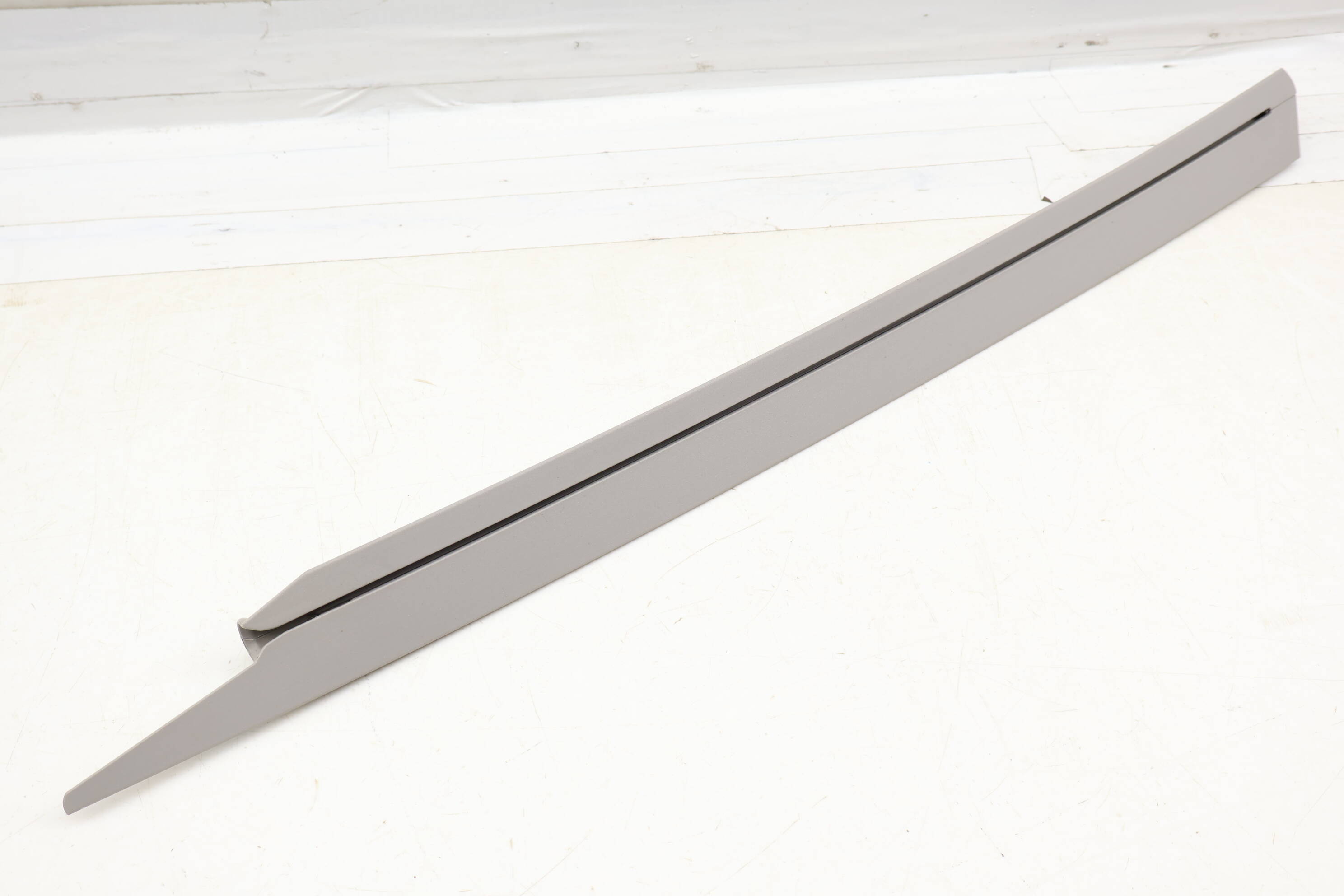 Window Sunshade Bracket / Trim 2128151027