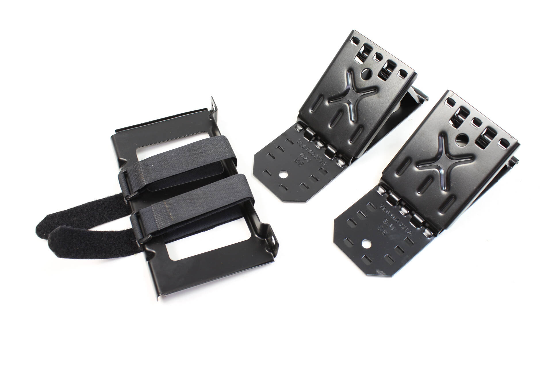 Wheel Chock / Stop Set W/ Bracket 95572111100