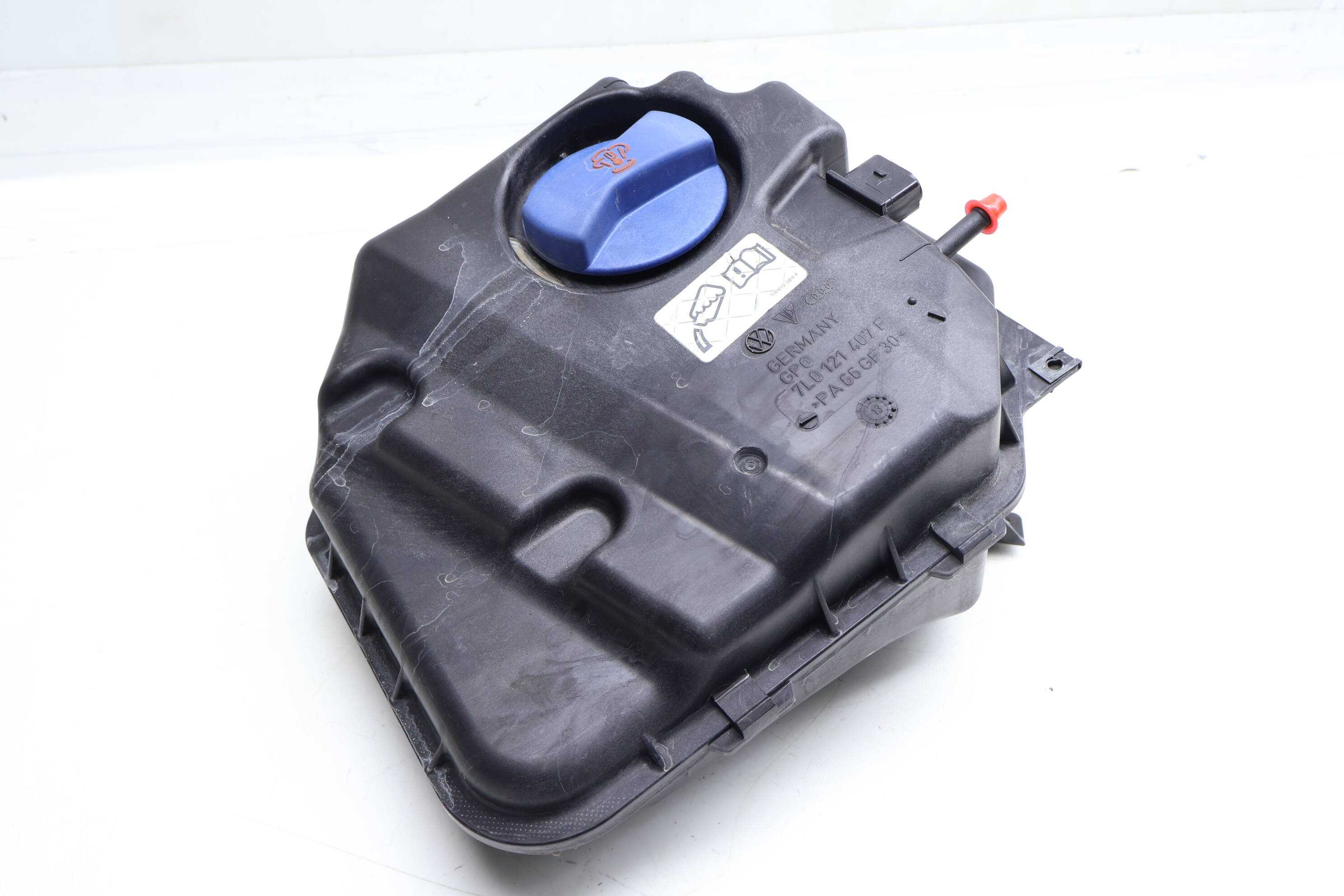 Coolant Reservoir / Tank / Bottle 7L0121407F 95510614723