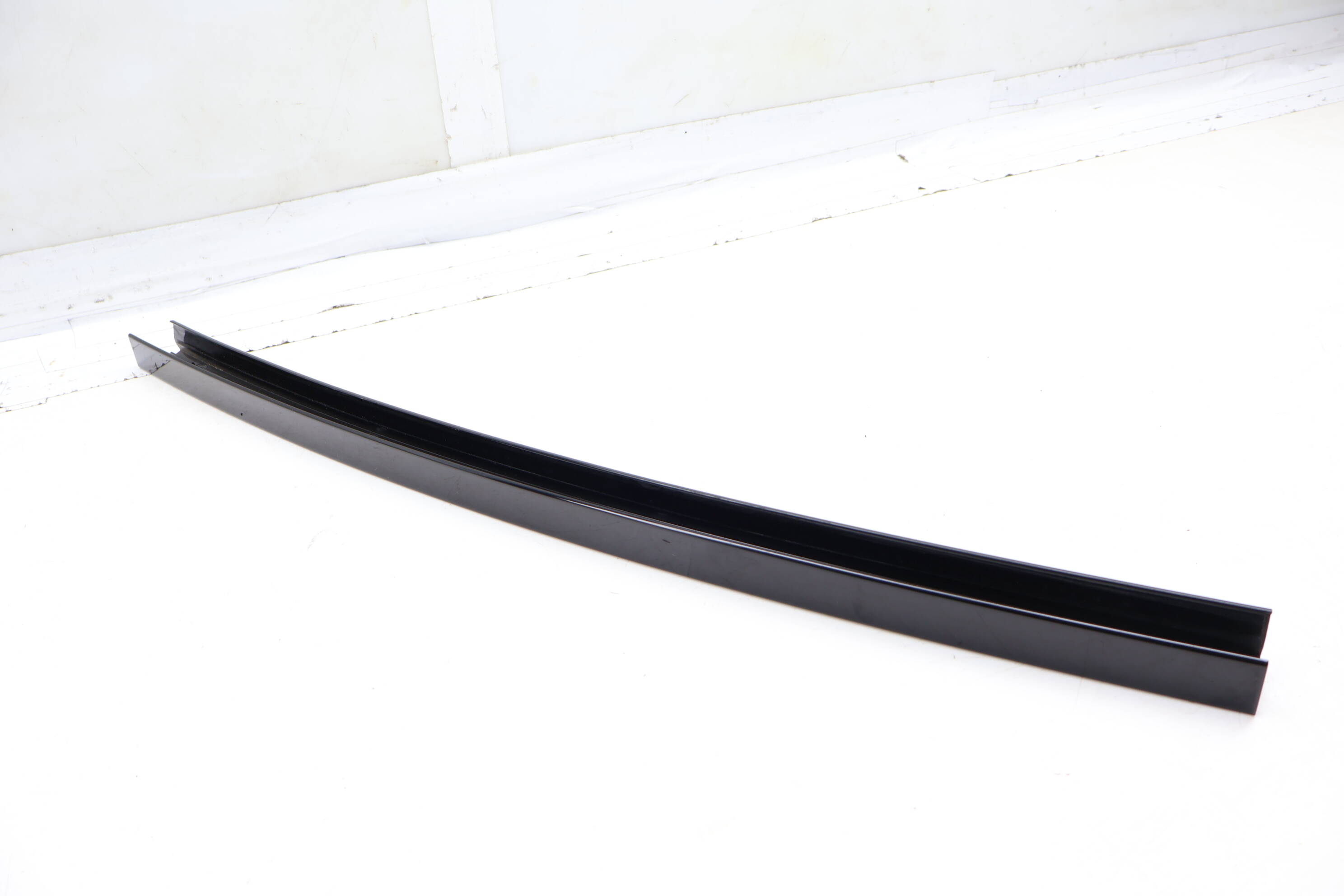 Side Window Glass Door Molding Trim 51357410048