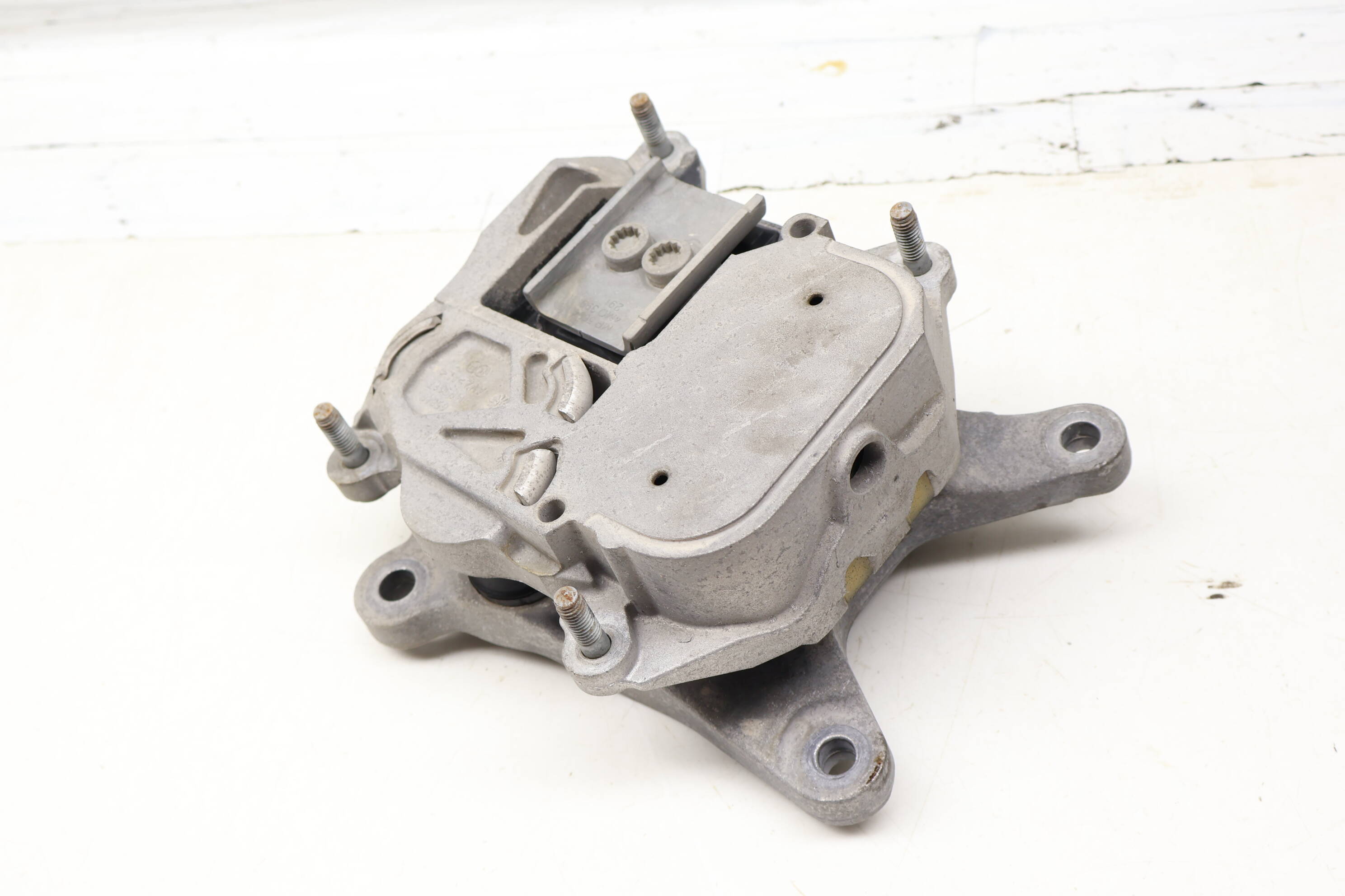 Transmission Mount W/ Bracket 4M0399115M