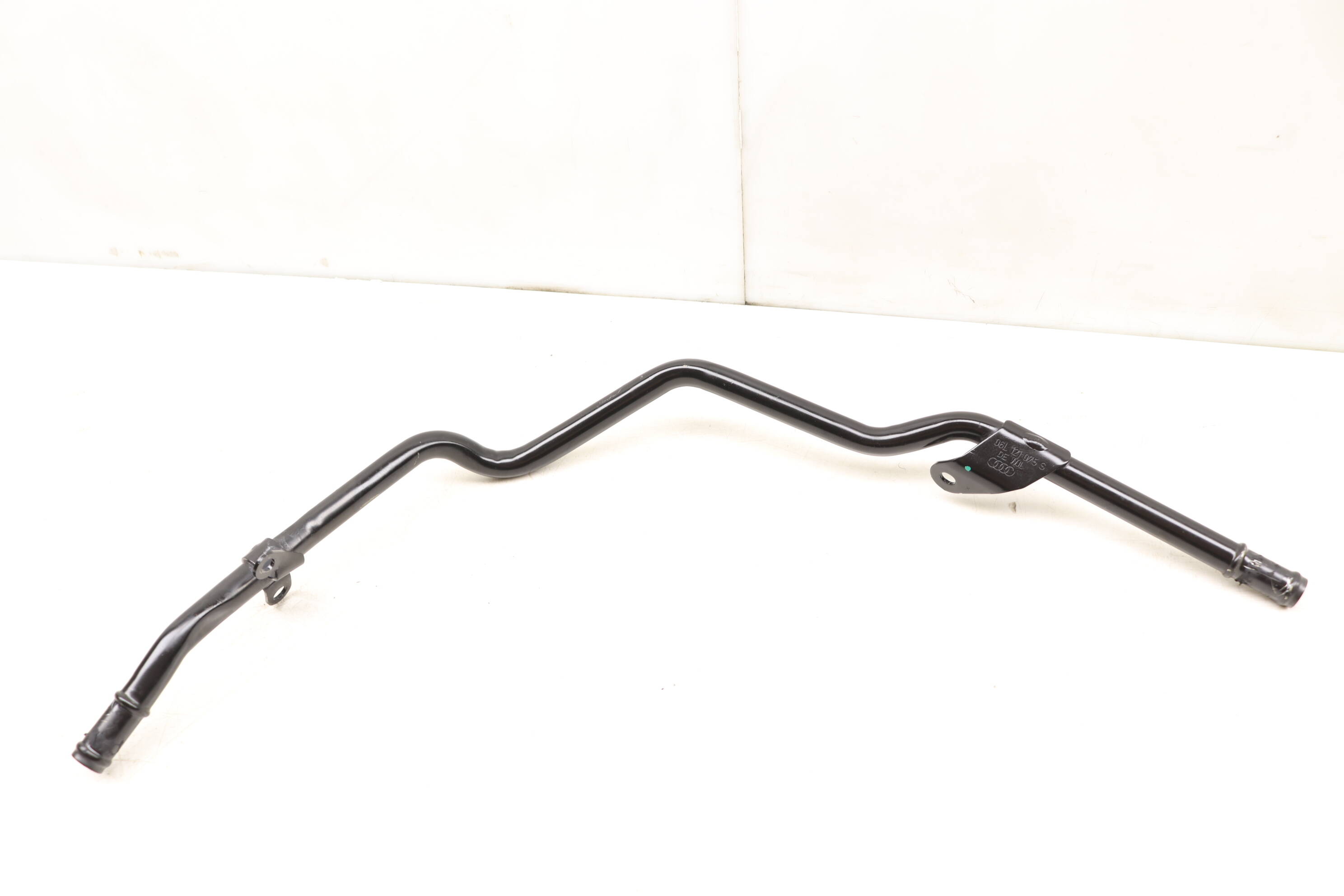 Coolant Pipe / Line / Tube 06L121075S