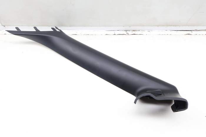 Upper A Pillar Trim / Panel 51439128409 main product photo