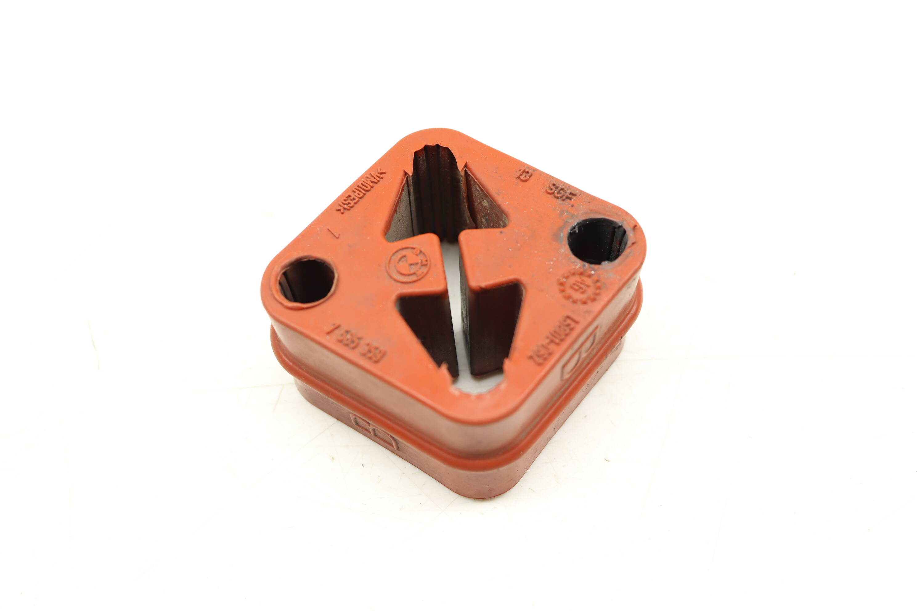 Exhaust Hanger / Rubber Mount 18207585359