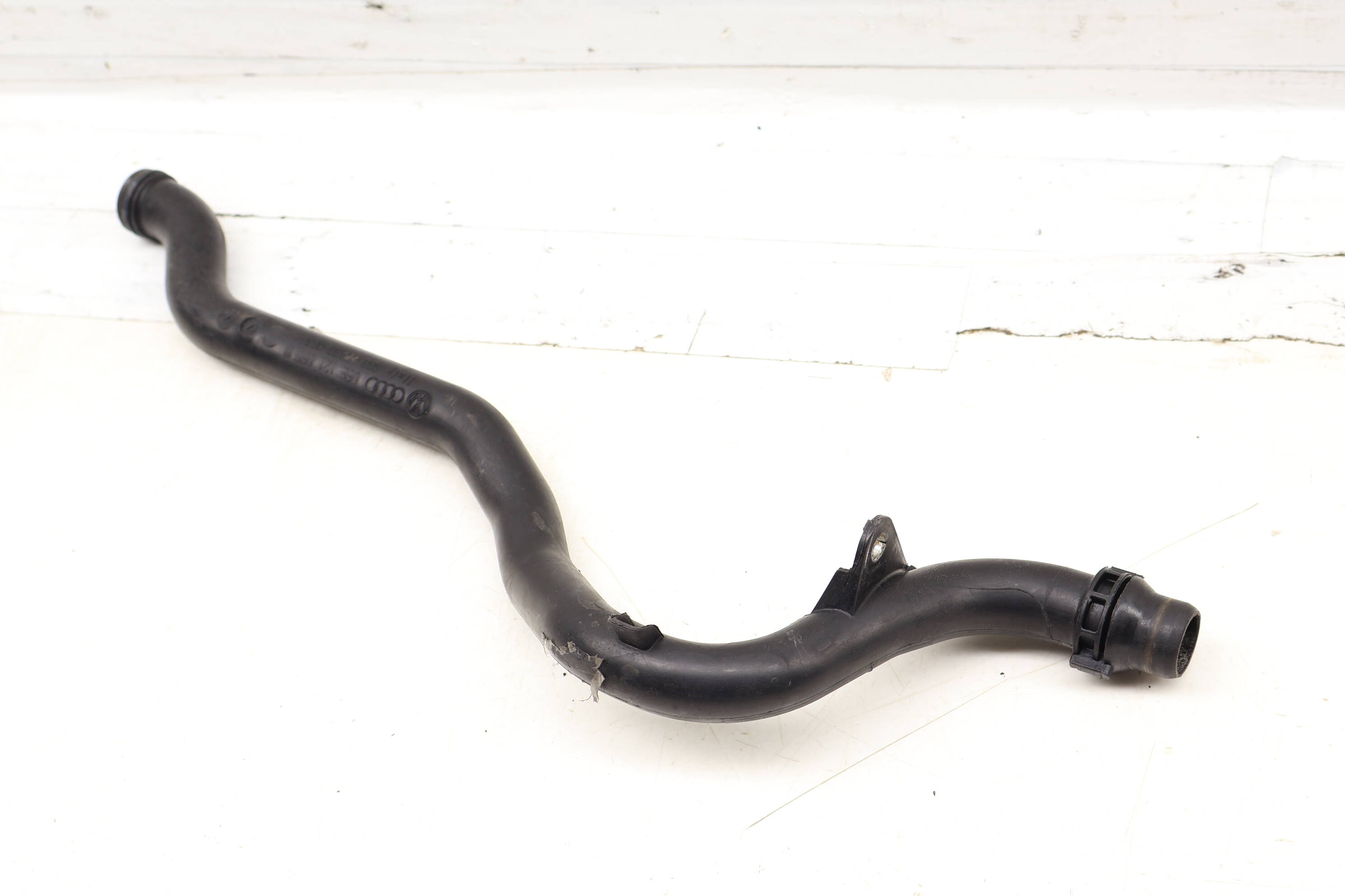Coolant Hose / Line / Tube 06E121065N 95810646500