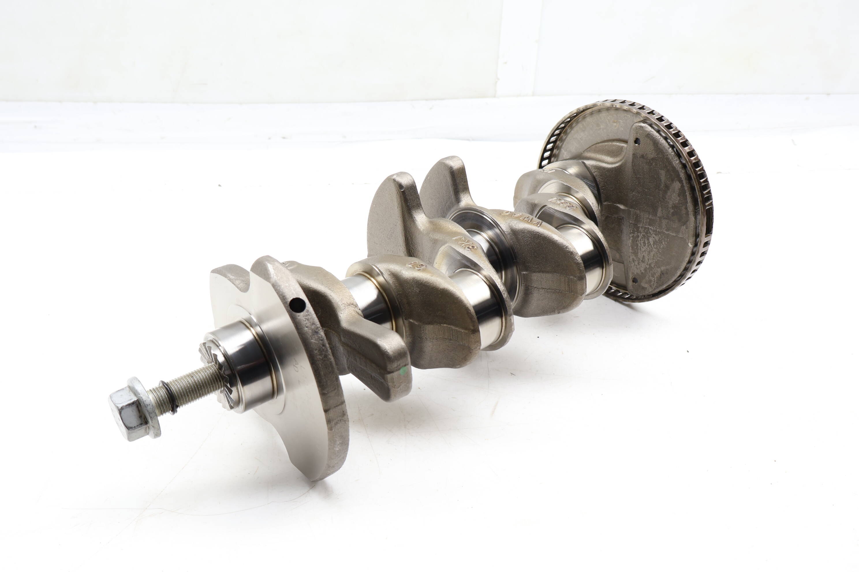 Crankshaft / Crank Shaft 06K105101L