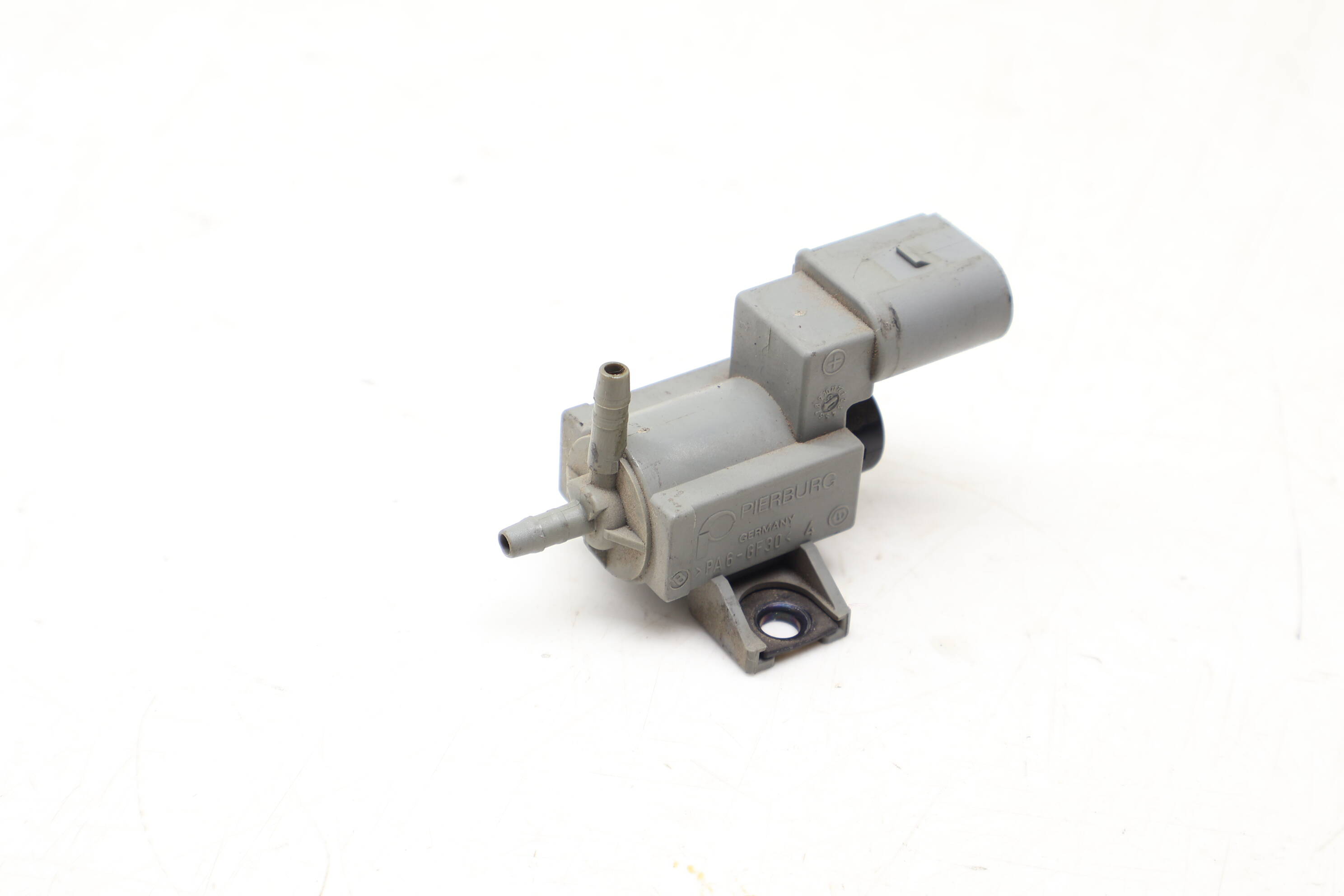 Solenoid Valve 079906283D 95860512321