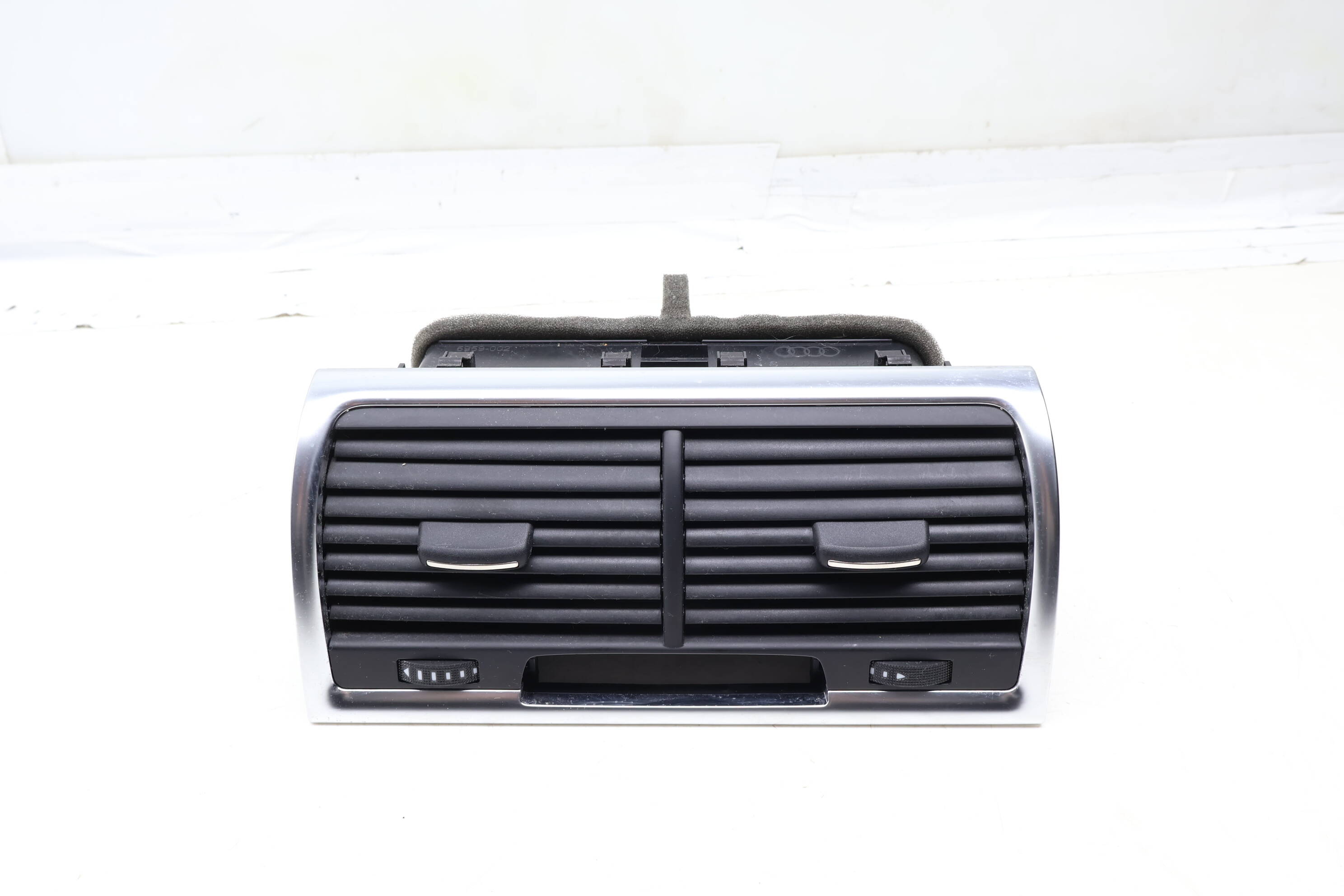 Center Dash Air Vent 4L0820951P
