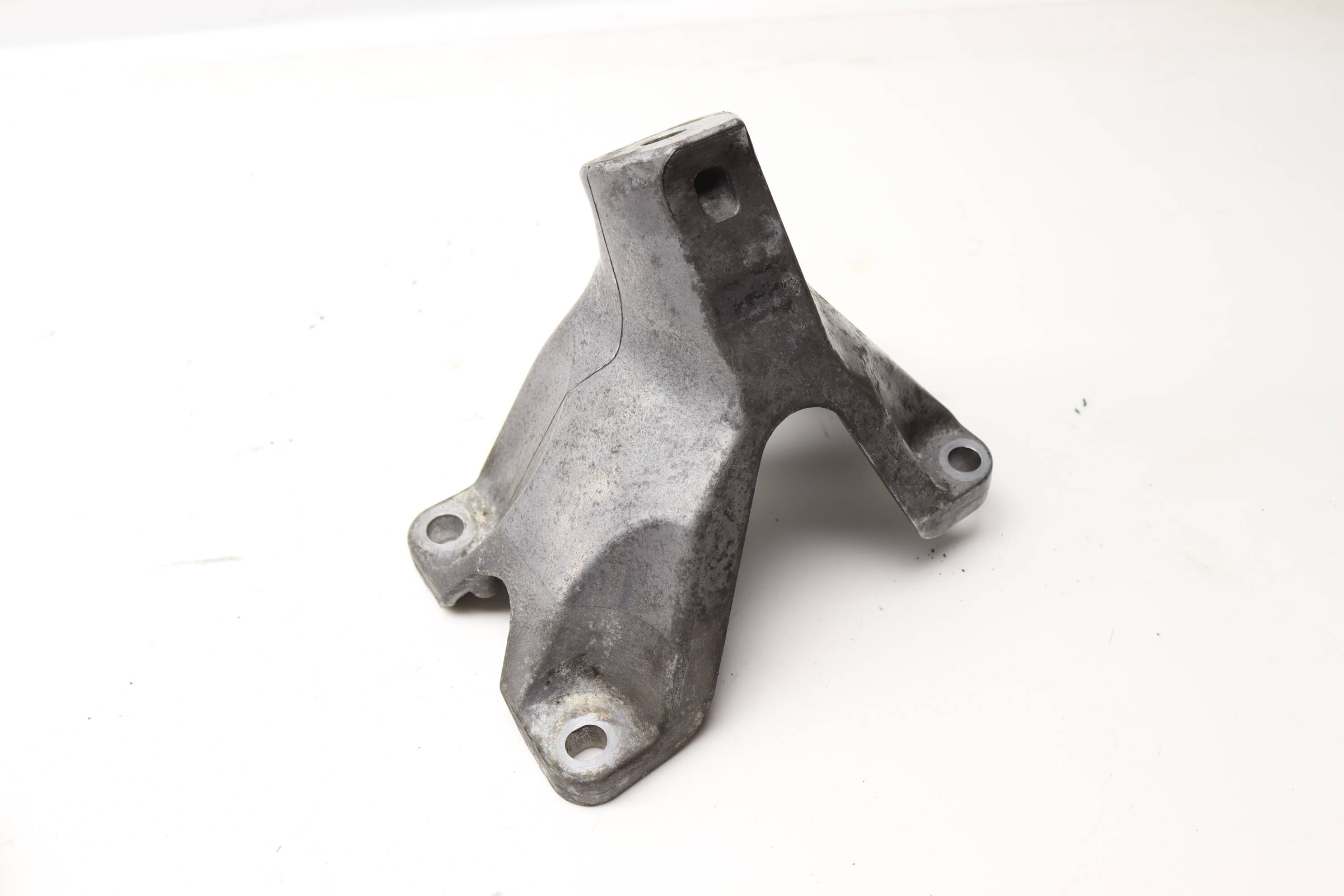 Engine / Motor Mount Bracket 8K0199307BG