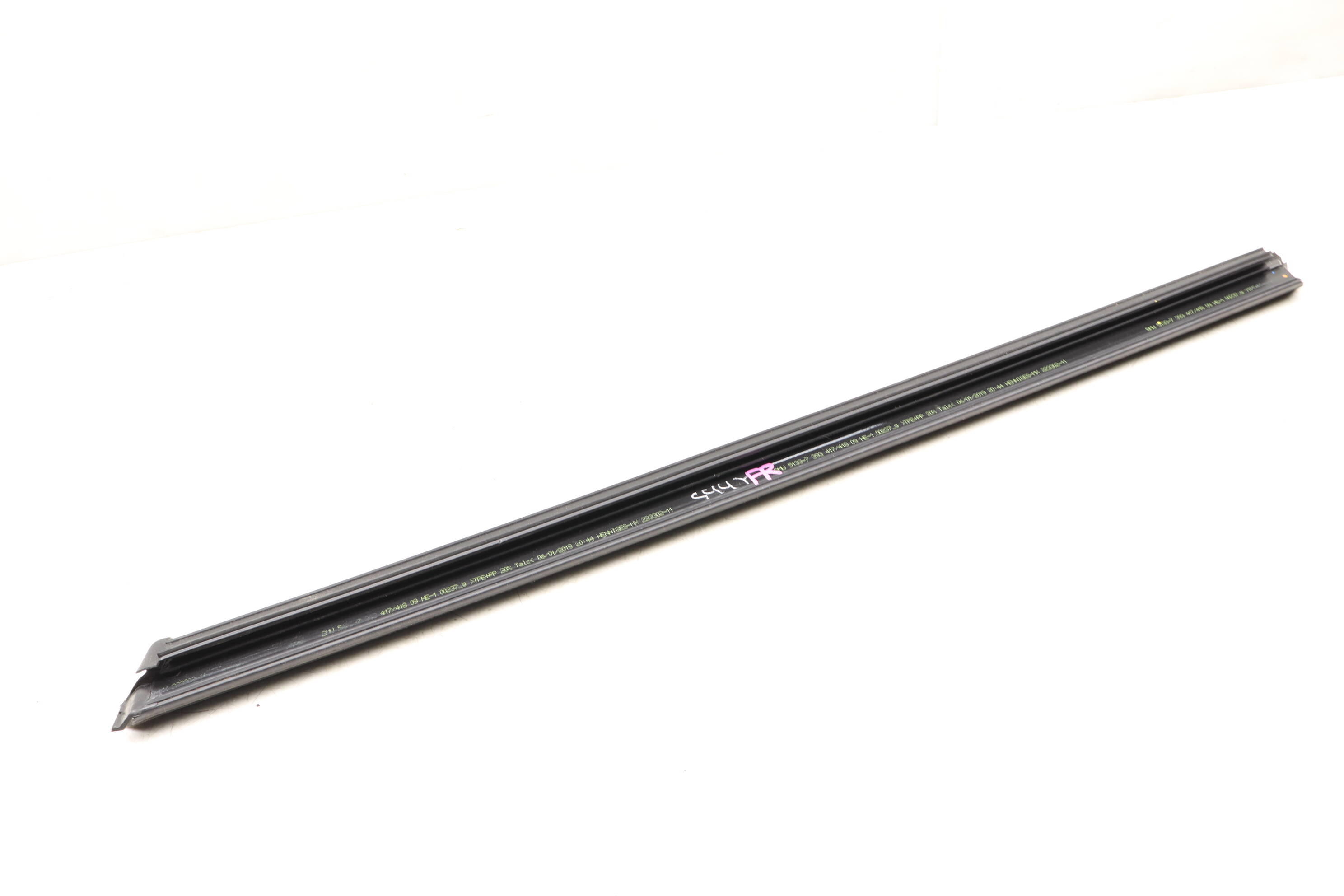 BMW Front Right Inner Door Window Slot Seal (X3, X4) 51337393418