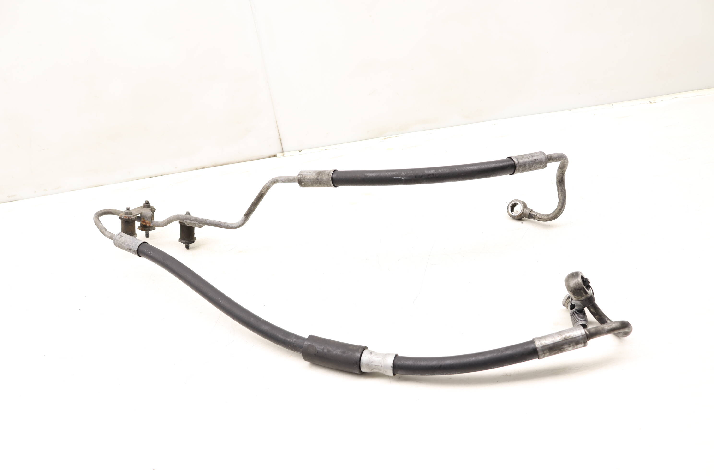 {] o _ o [}さま専用 BMW Power Steering Hose / Line / Pipe 32416784347